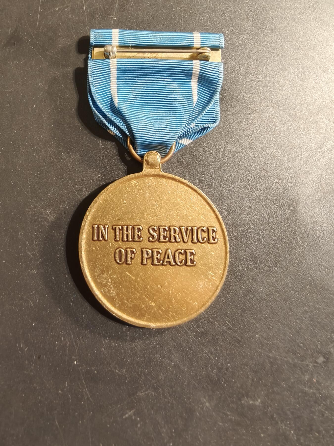 老王徽章第174期 美国联合国维和奖章