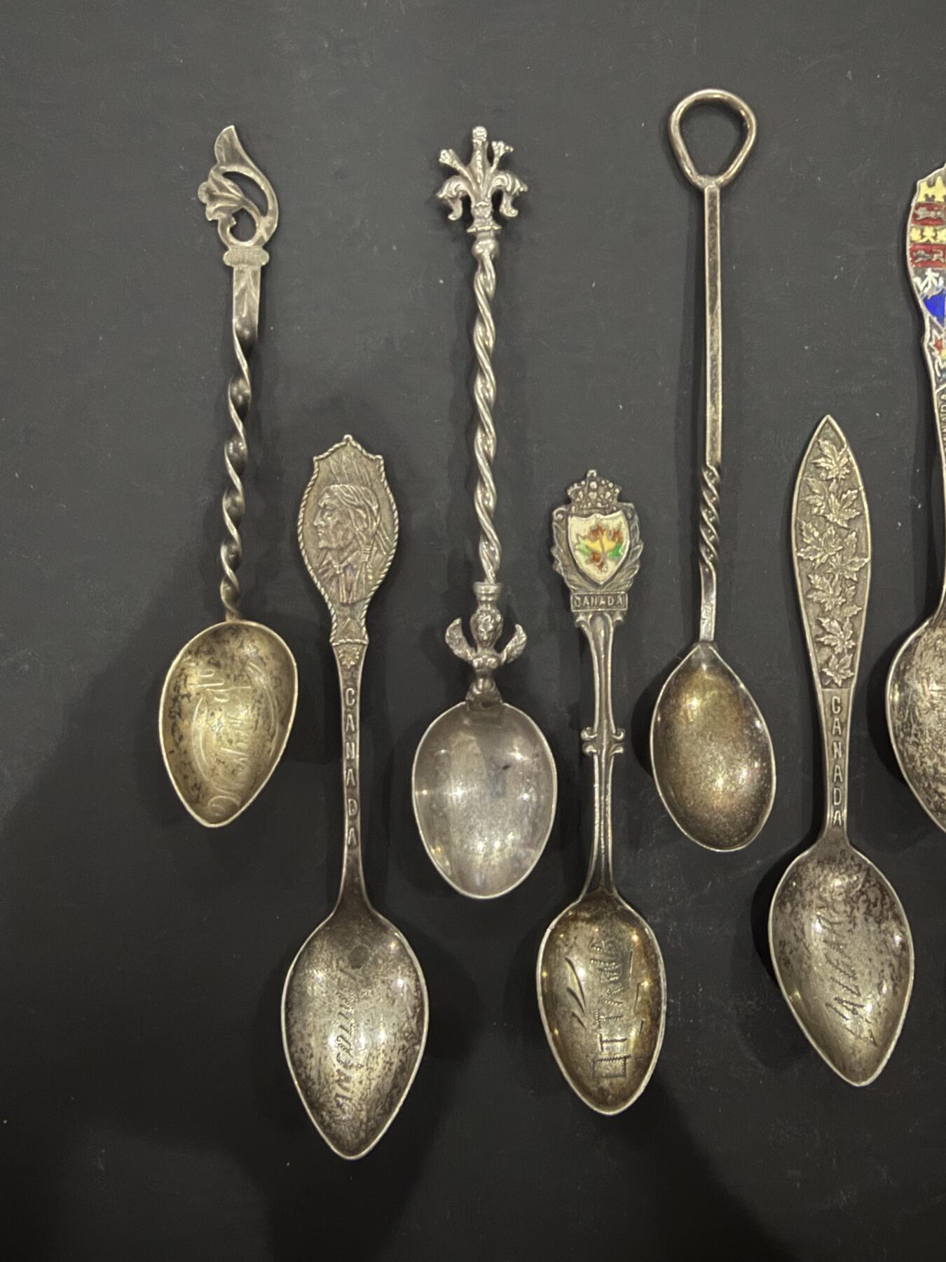 海外回流精品（欧美专场） 欧洲回流纯银咖啡勺9把，58.6g。