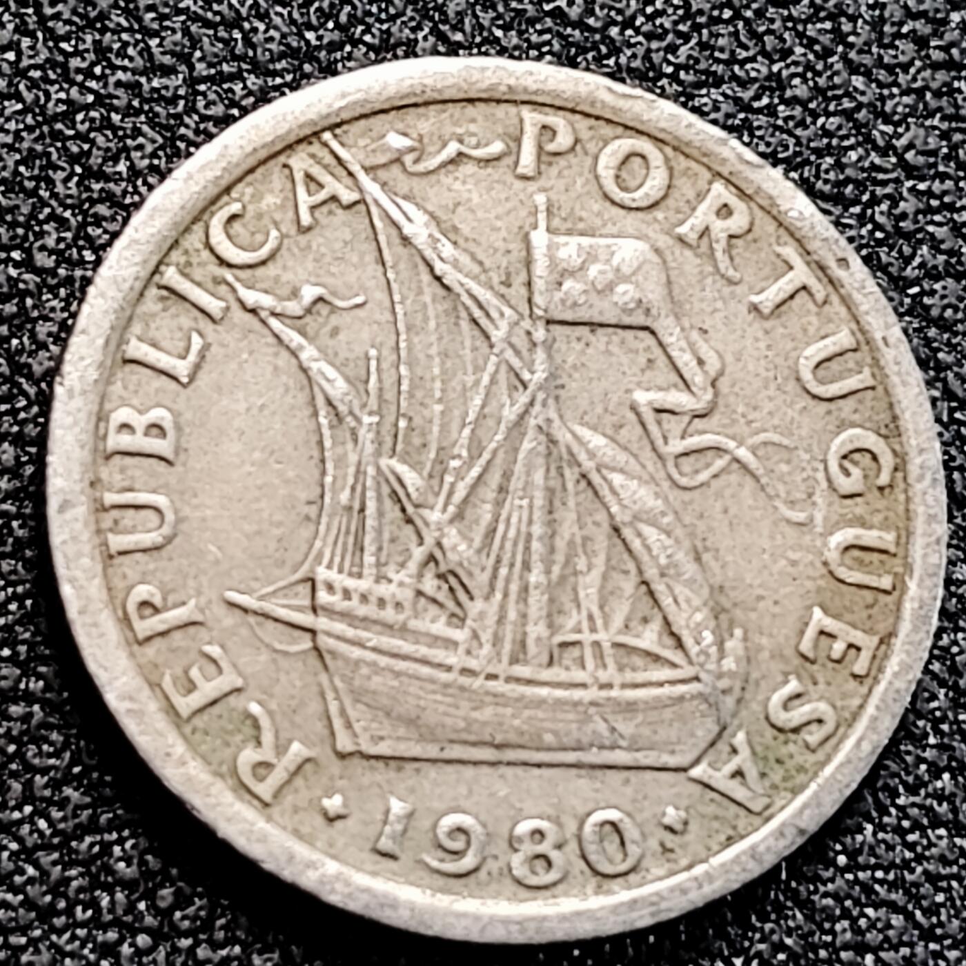 泉币菌-第162场- 新年第五场 精品福利场 1980葡萄牙2.5埃斯库多 一帆风顺 20mm欧洲币