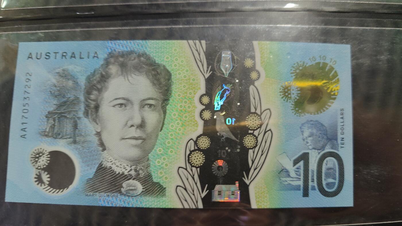 【新年五拍】世界钱币～微拍第226期暨2026年第5期   2017年澳大利亚10元 首发AA冠全新绝品无4
