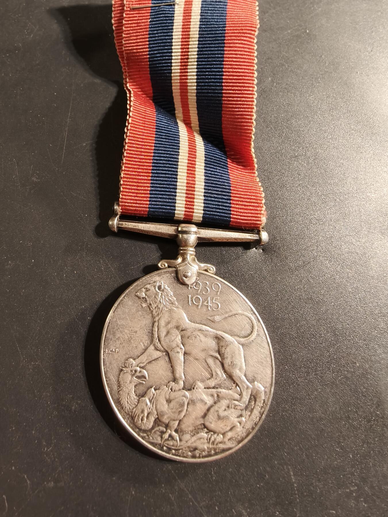 老王徽章第174期 英联邦二战纪念章    加拿大版    925银    36.7g