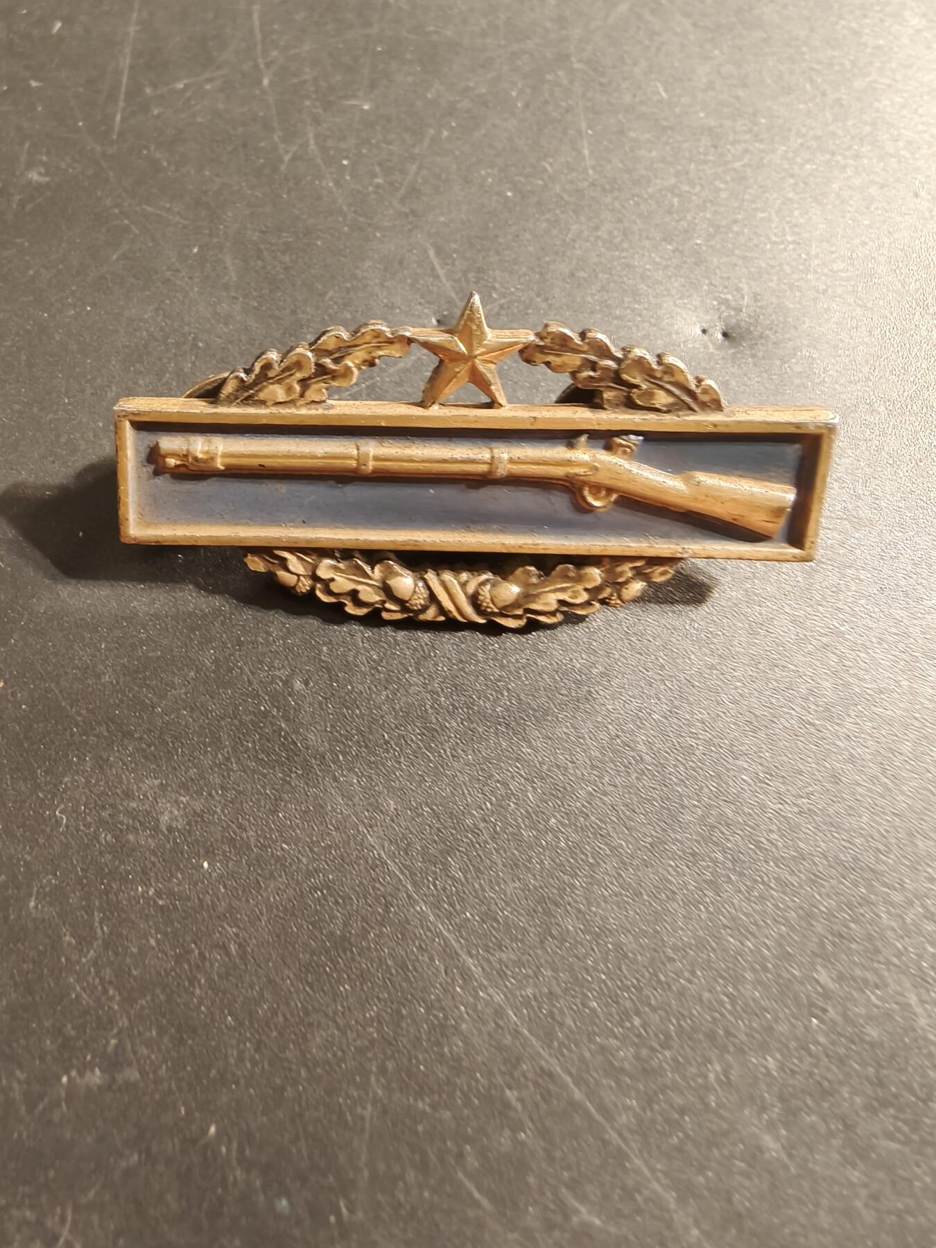 老王徽章第174期 美国战斗步兵技能章    925银质珐琅   二次获得     1.75英寸版本      12.9g   