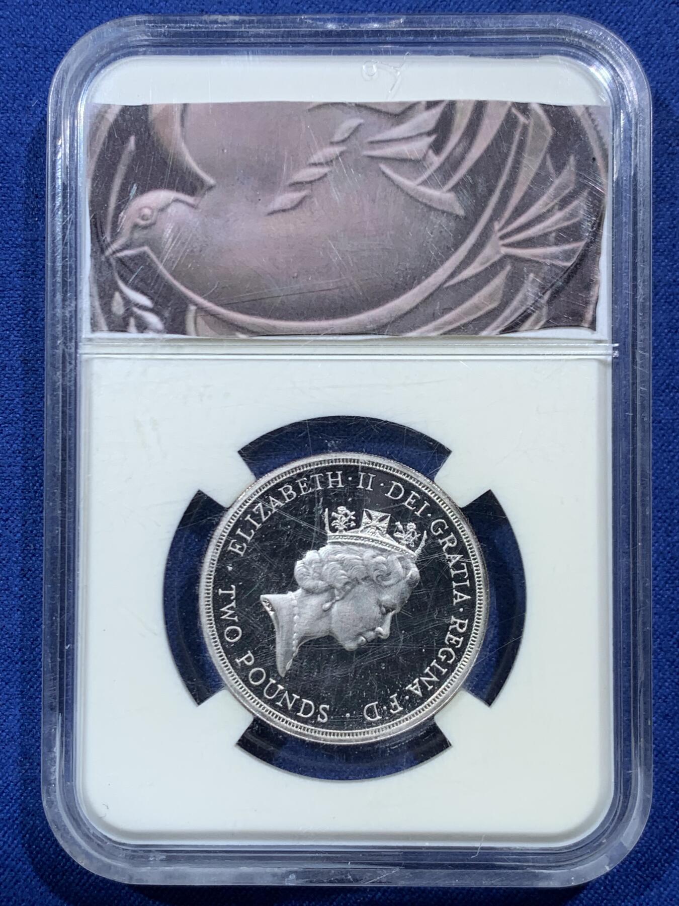 《竞宝斋》第454场 周日，周一 2场连拍 （全场包邮，欢迎送拍） 英国 1995年 二战胜利50周年纪念 2磅精制银币 加厚版 发行量仅1万枚 重31.96克 925银