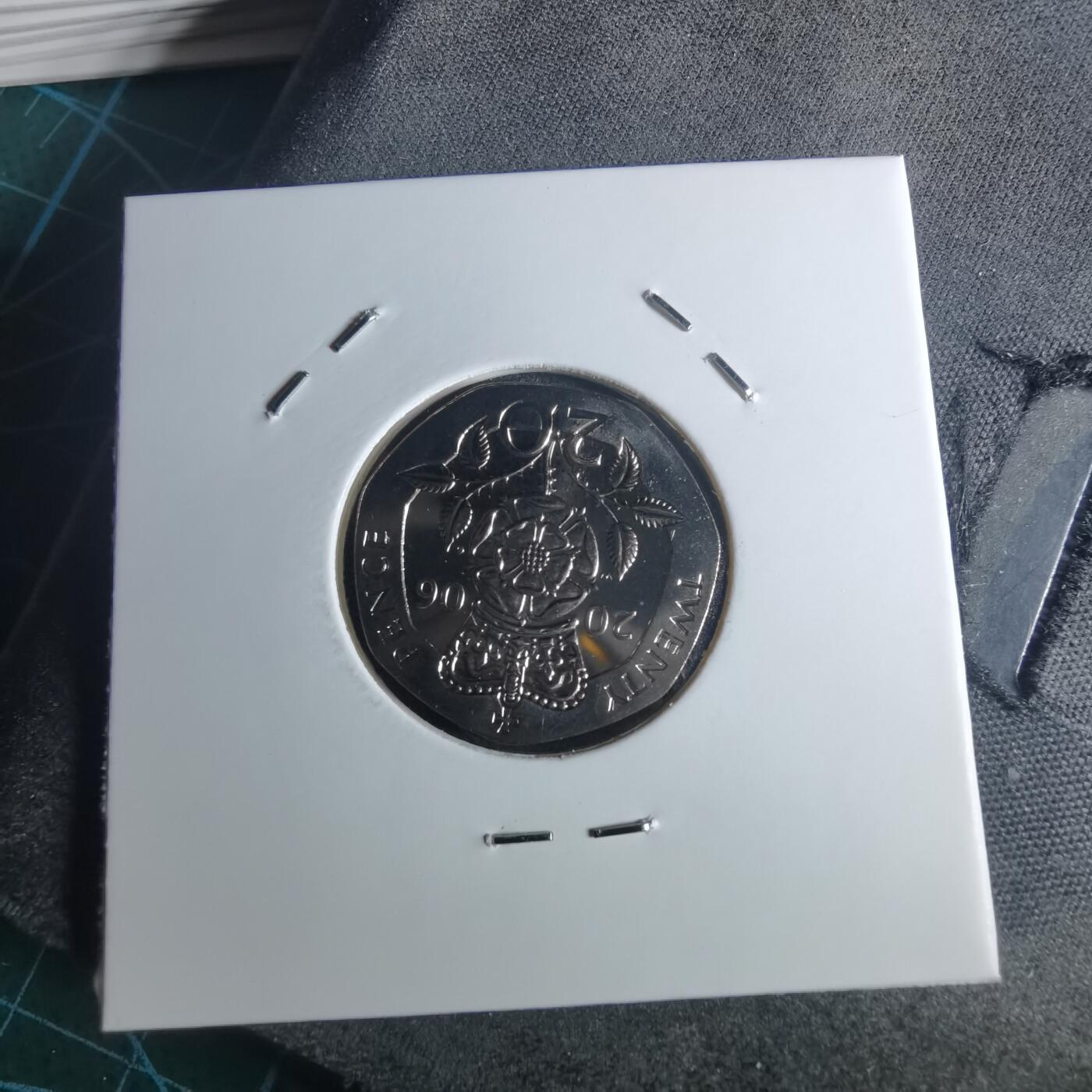 沼泽如烟--第953场 英国2006年20便士