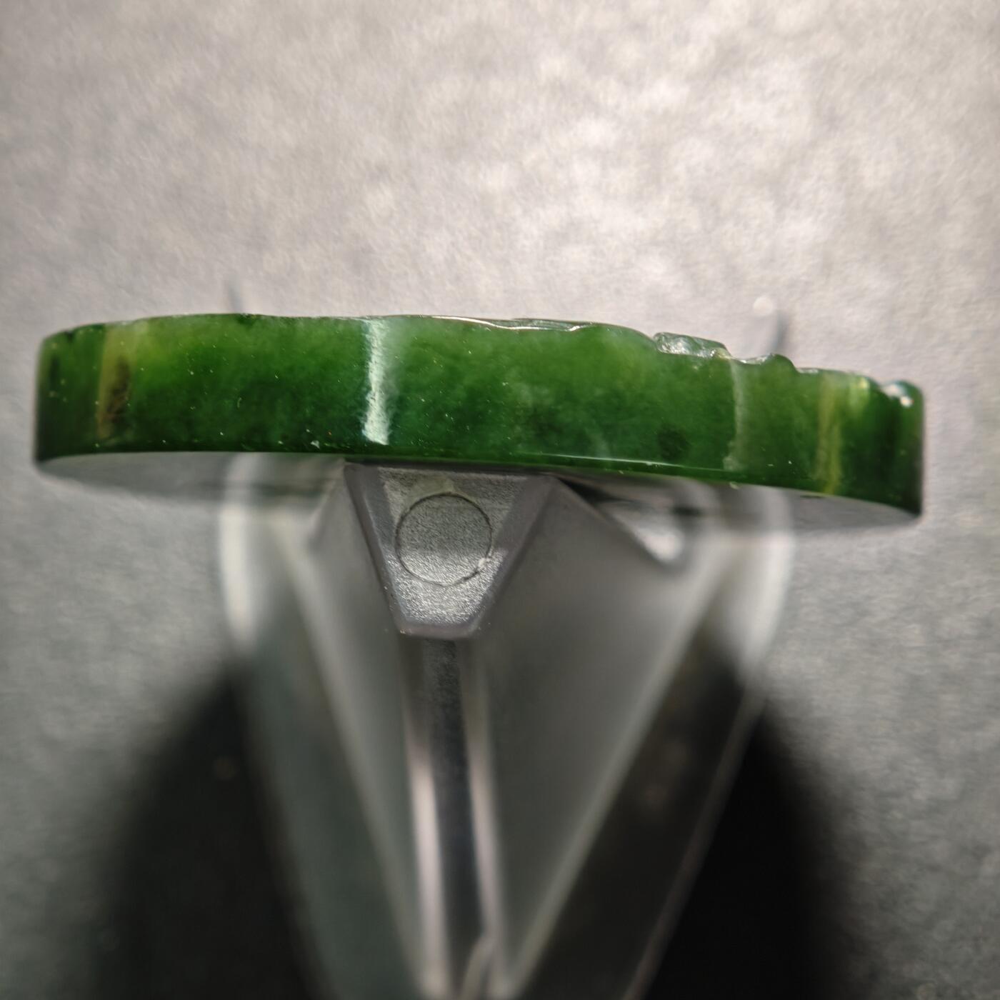 【德藏】世界币章拍卖第160期 现代 碧玉 机雕龙凤圆形挂牌 工艺品 无售后 直径约：53.3mm；重约：48g