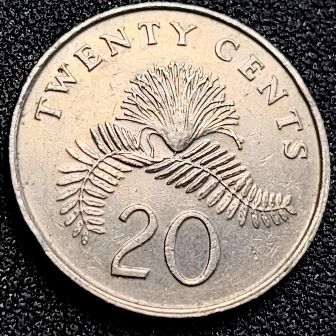 泉币菌-第163场-新年第六场 精品福利场 1990 高币值 新加坡20分 绒球花 高盾徽版 直径21.36mm