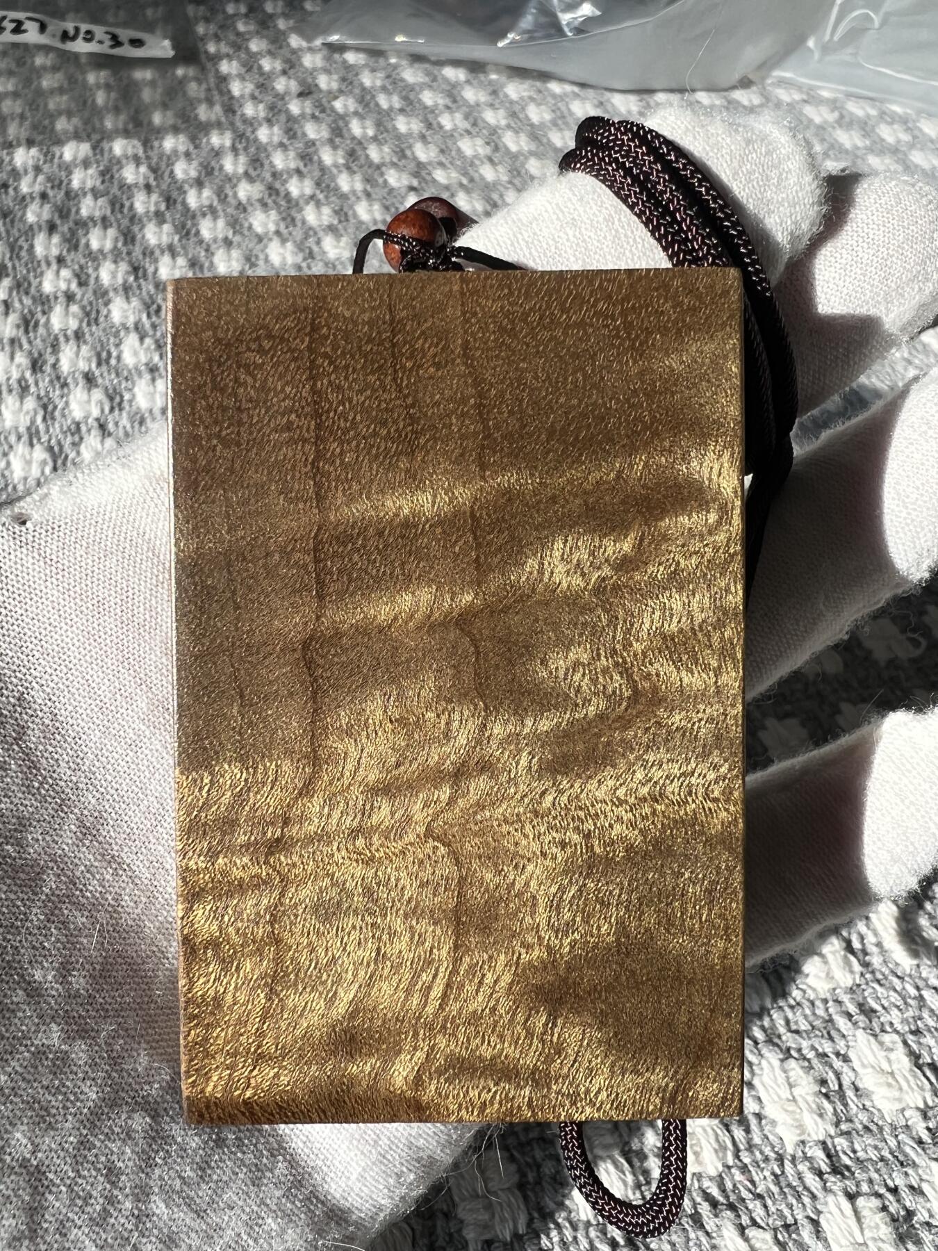 零元拍：627-NO.30金丝楠平安无事牌，香喷喷的小金砖，金光闪闪，72/48.5/12.5MM