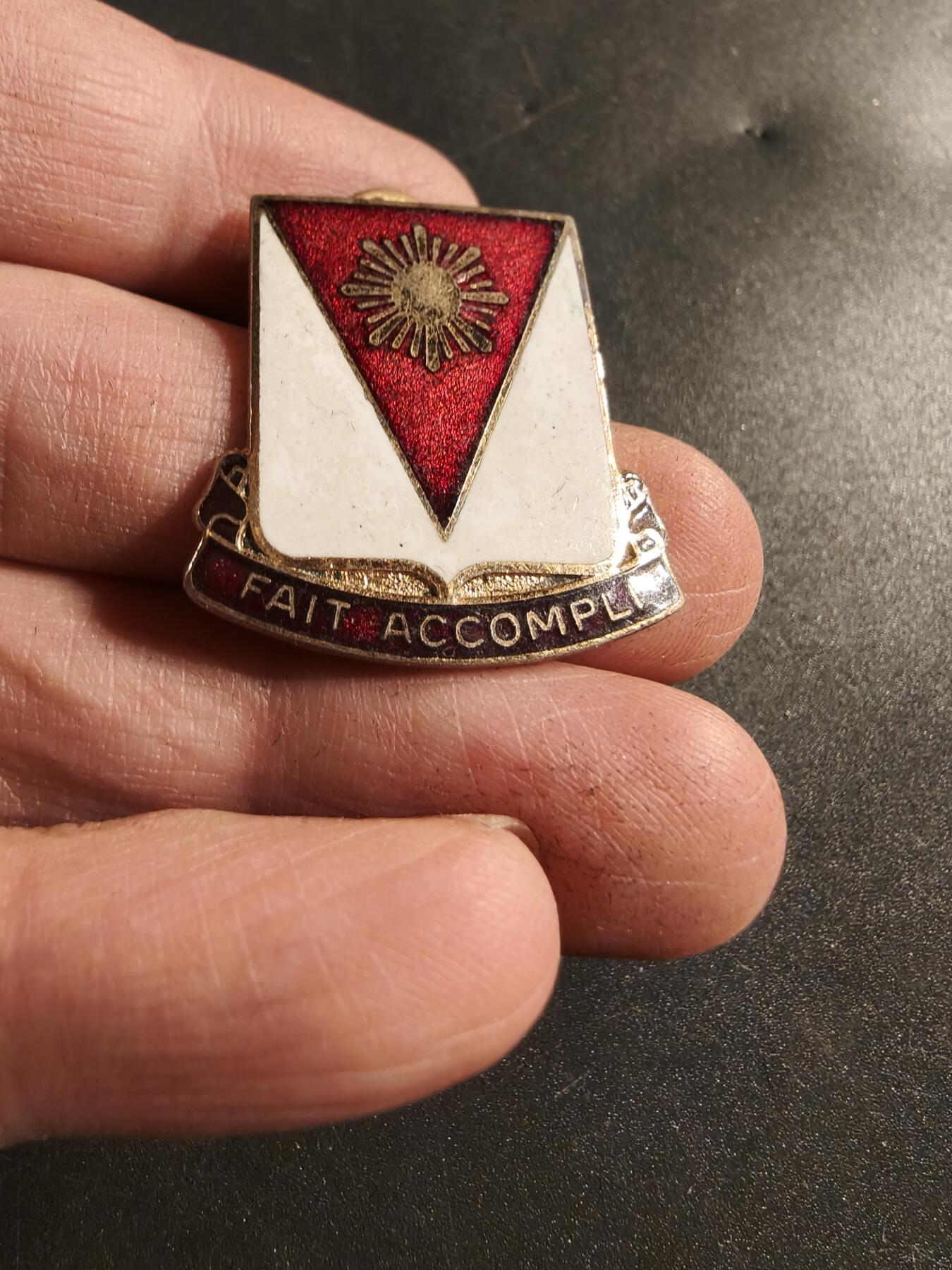 老王徽章第174期 美国陆军第79工兵营证章    铜质珐琅