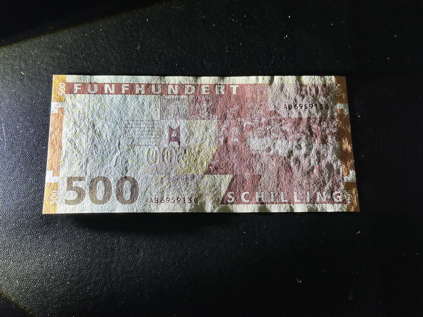 《外钞收藏家》第五百九十九期（畅拍场）（本平台长期征集拍品、欢迎藏友们联系合作）