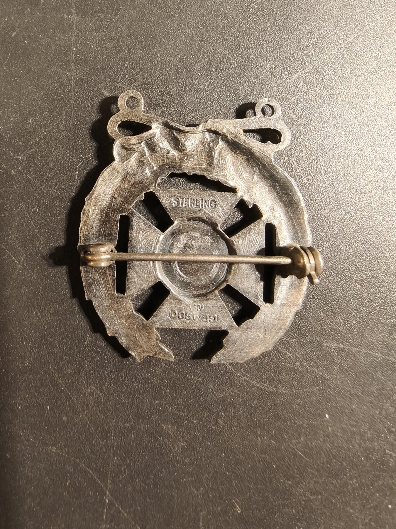 老王徽章第174期 美国陆军神射手技能章   二战时期横针版   925银   步枪勋条   8.8g