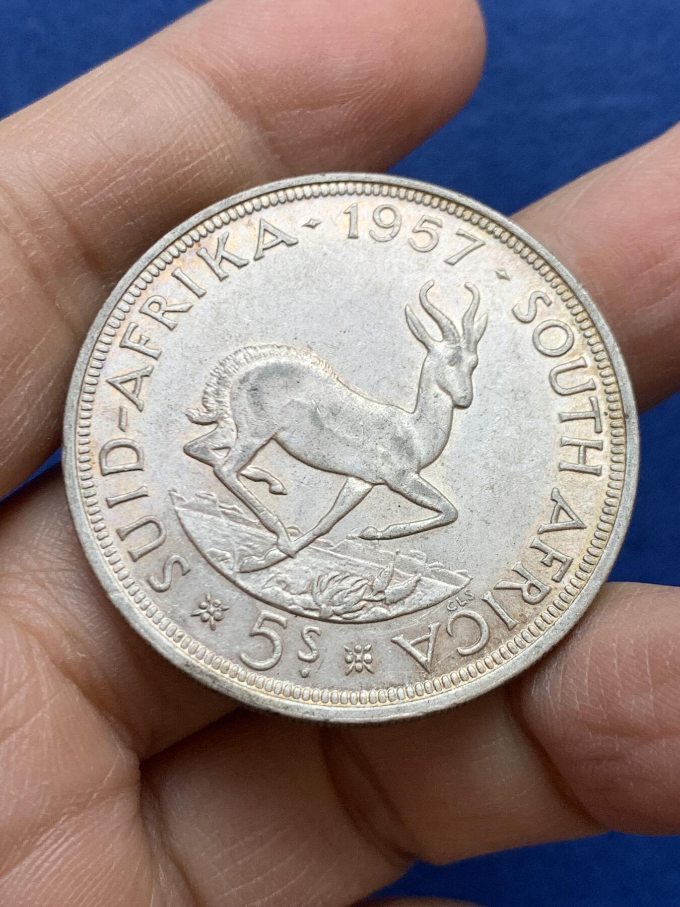 《竞宝斋》第454场 周日，周一 2场连拍 （全场包邮，欢迎送拍） 南非1957年5先令羚羊银币