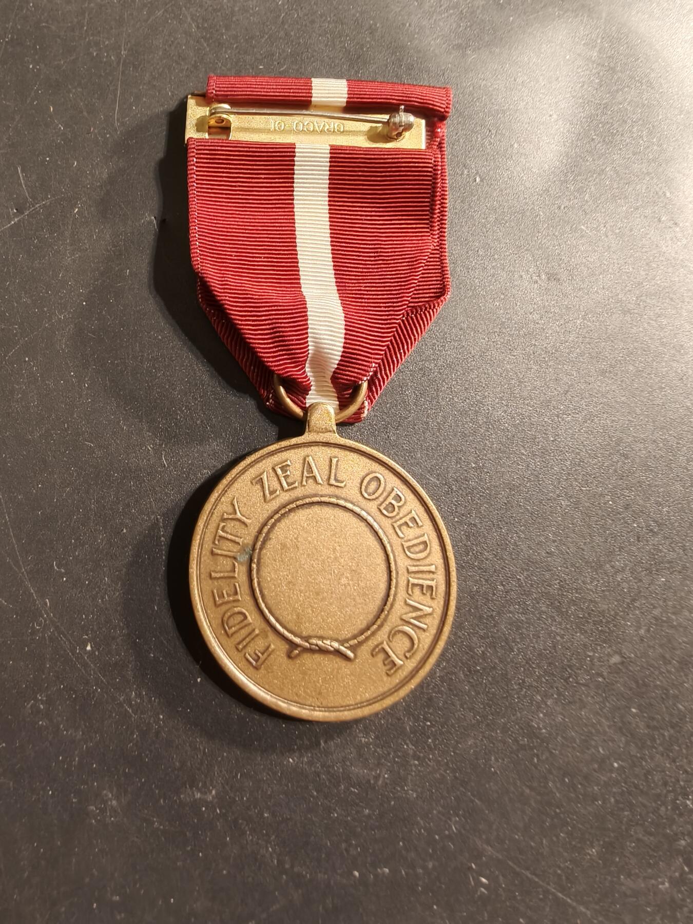 老王徽章第174期 美国海岸警备队品德优良奖章