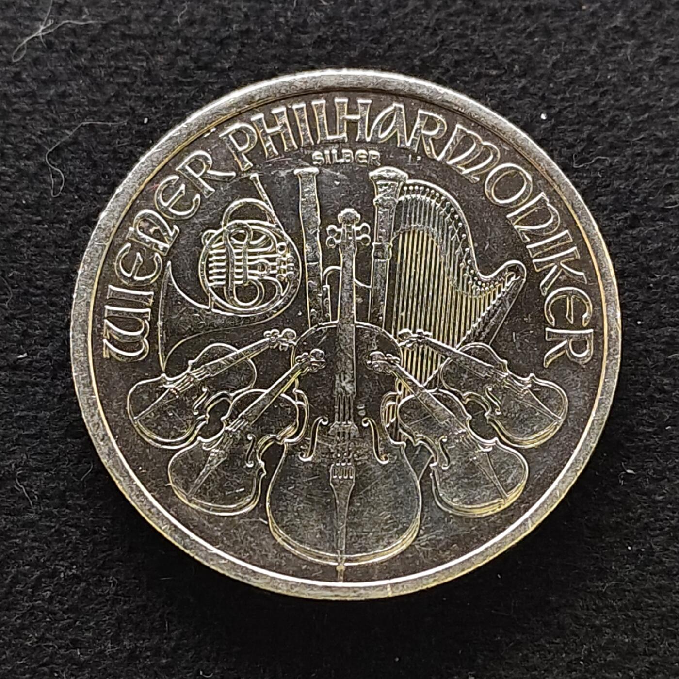 【全场包邮】纯粹捡漏拍493场 奥地利2010年1.5欧元维也纳爱乐1盎司999纯银币【37毫米31.1克，纯银价约560元（按18元银价折算）】