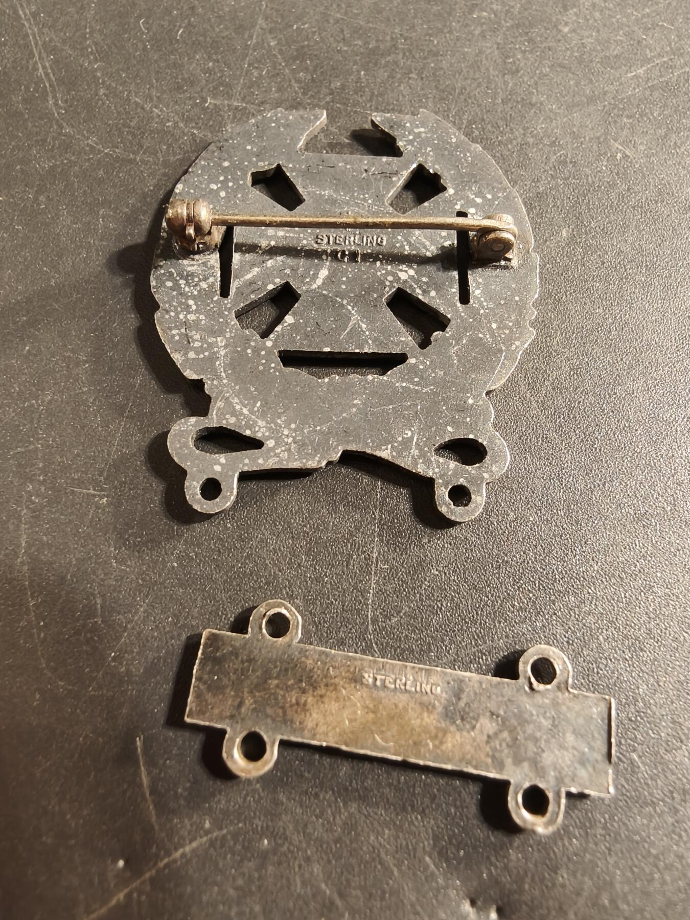 老王徽章第174期 美国陆军神射手技能章   二战时期横针版   925银   步枪勋条   10.9g