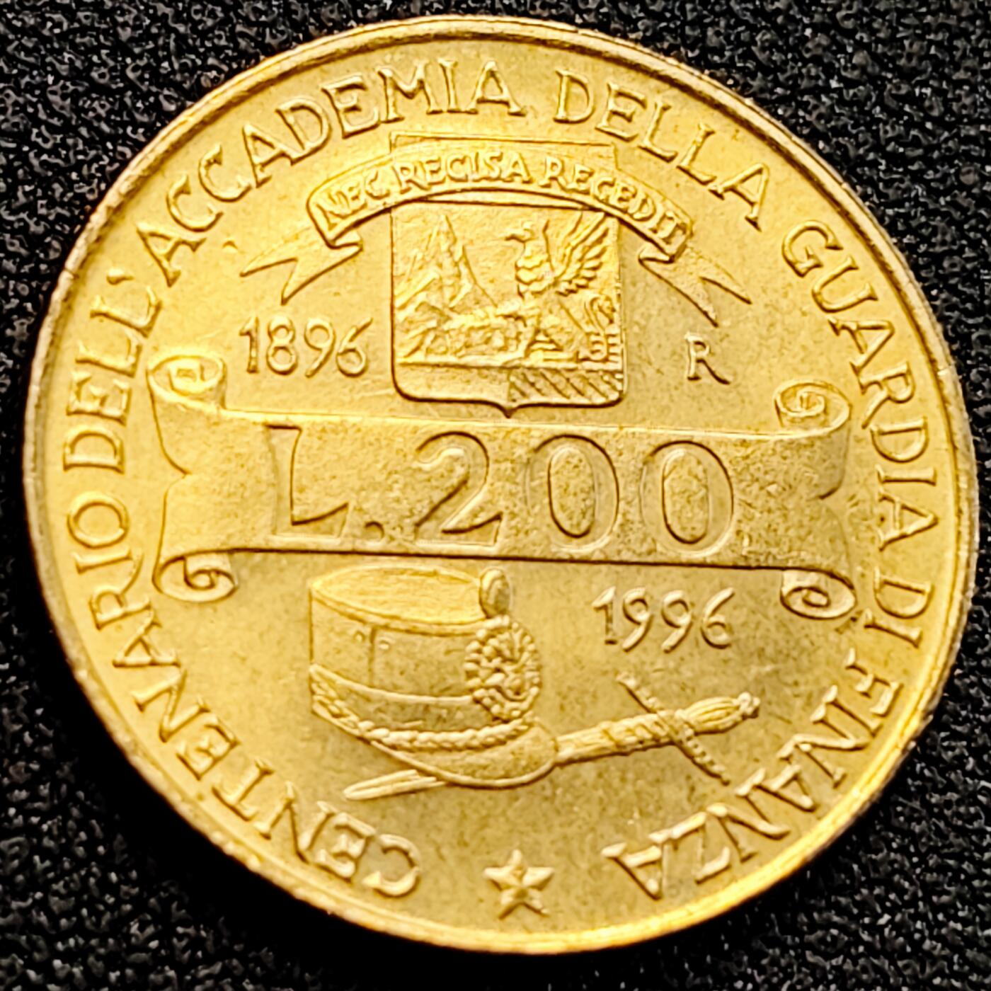 泉币菌-第163场-新年第六场 精品福利场 铜光美品 海关学院100年 意大利200里拉硬币 1996年 直径24MM 