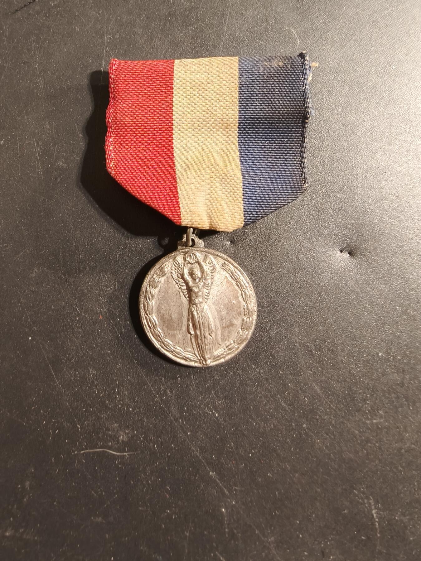 老王徽章第174期