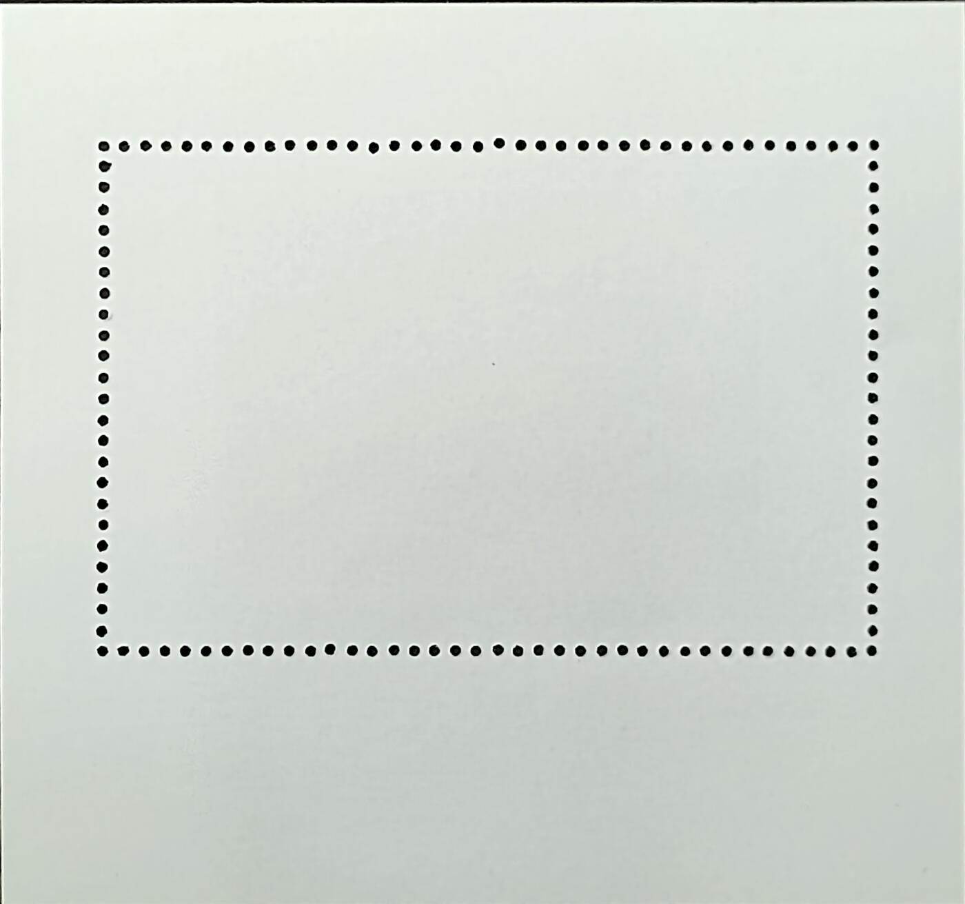 ↓君缘收藏702期☞钱币邮品↓无佣金、可寄存、满30元包邮  朝鲜邮票，1998年朝鲜中央历史博物馆纪念邮票小型张