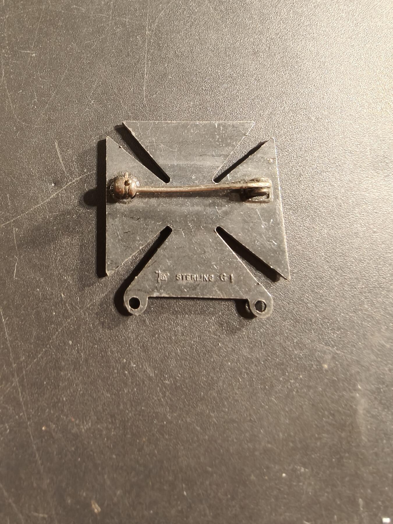 老王徽章第174期 美国陆军神射手技能章   二战时期横针版   925银   8.2g