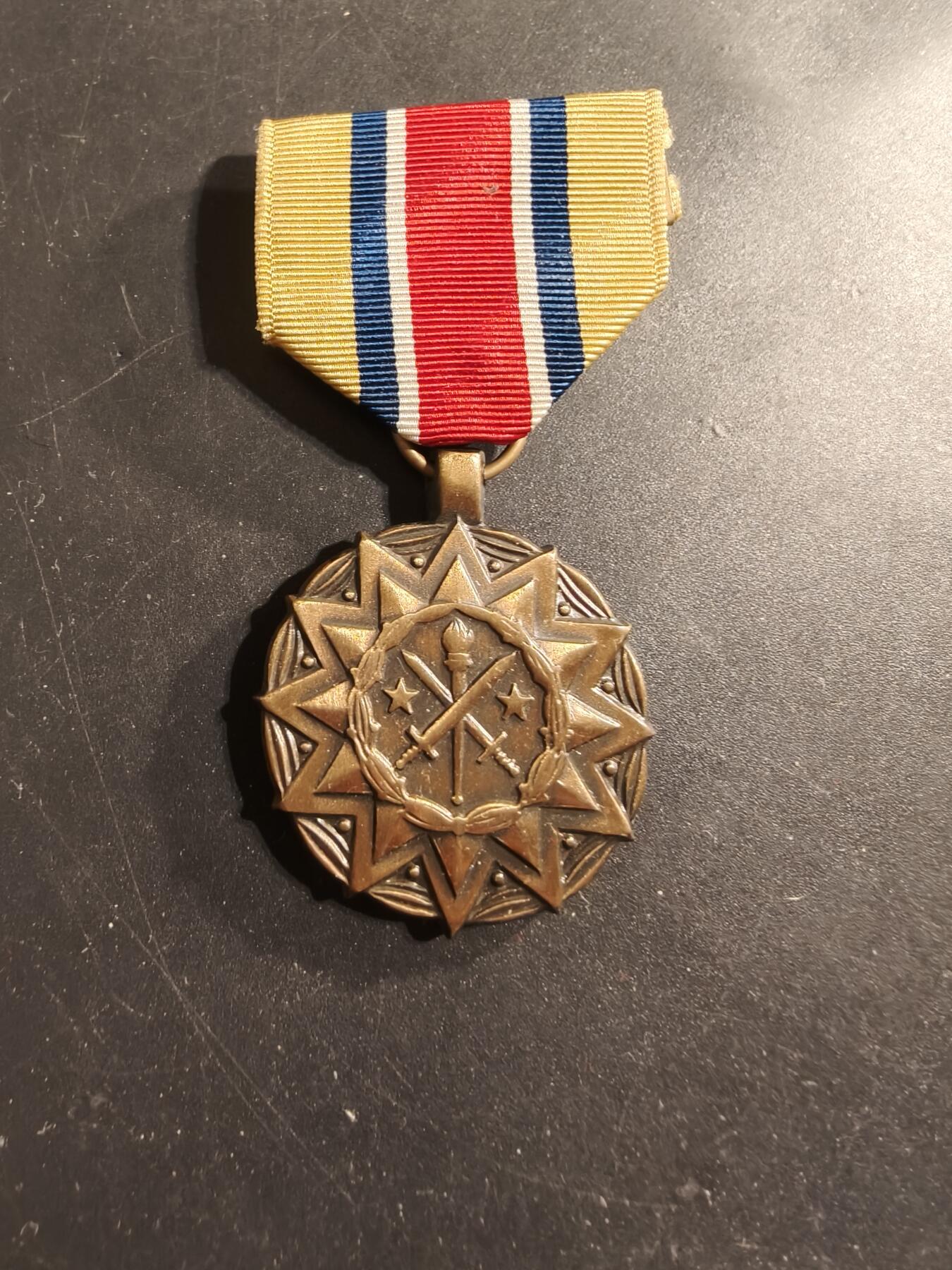老王徽章第174期 美国国民警卫队陆军成就奖章