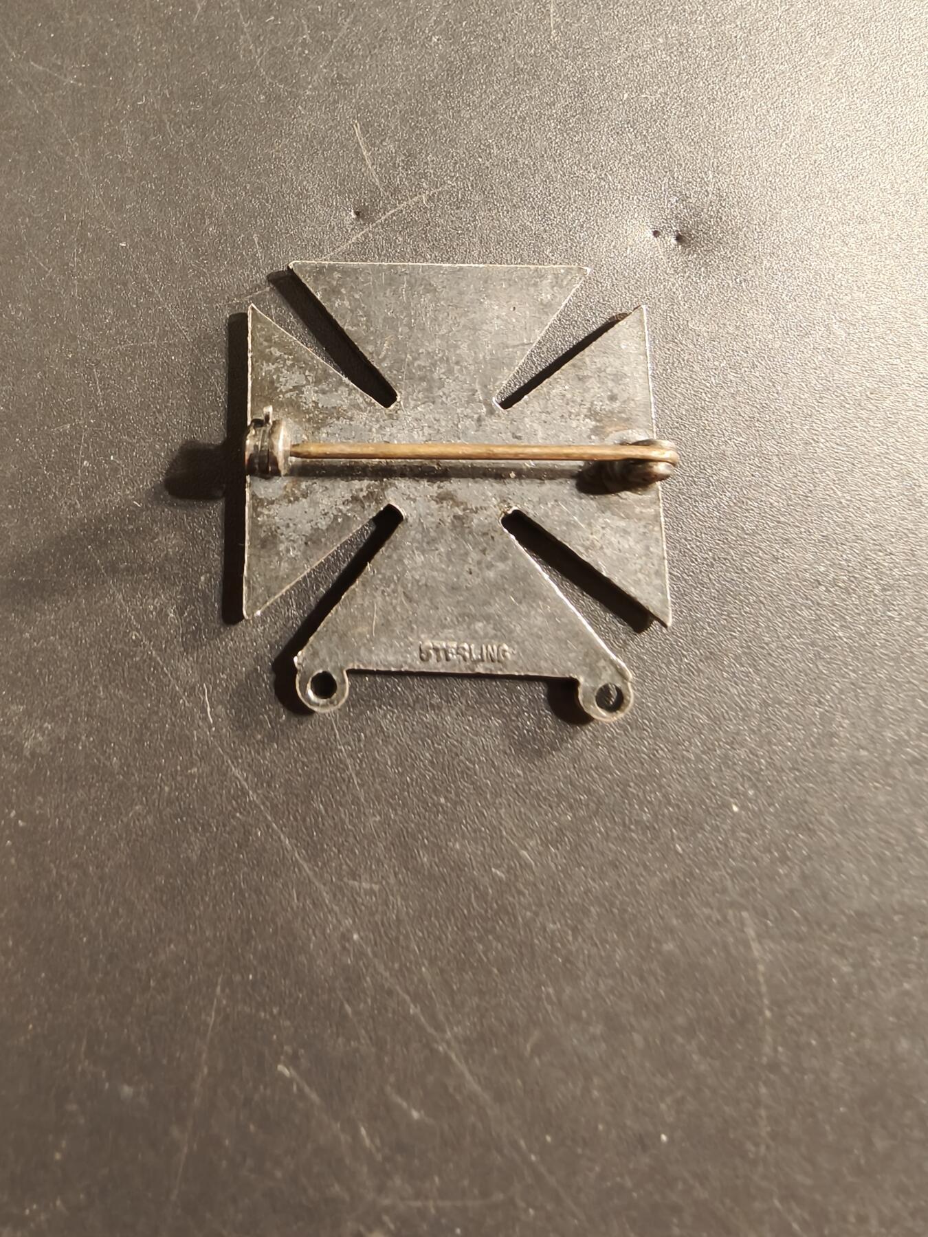 老王徽章第174期 美国陆军神射手技能章   二战时期横针版   925银   8.1g