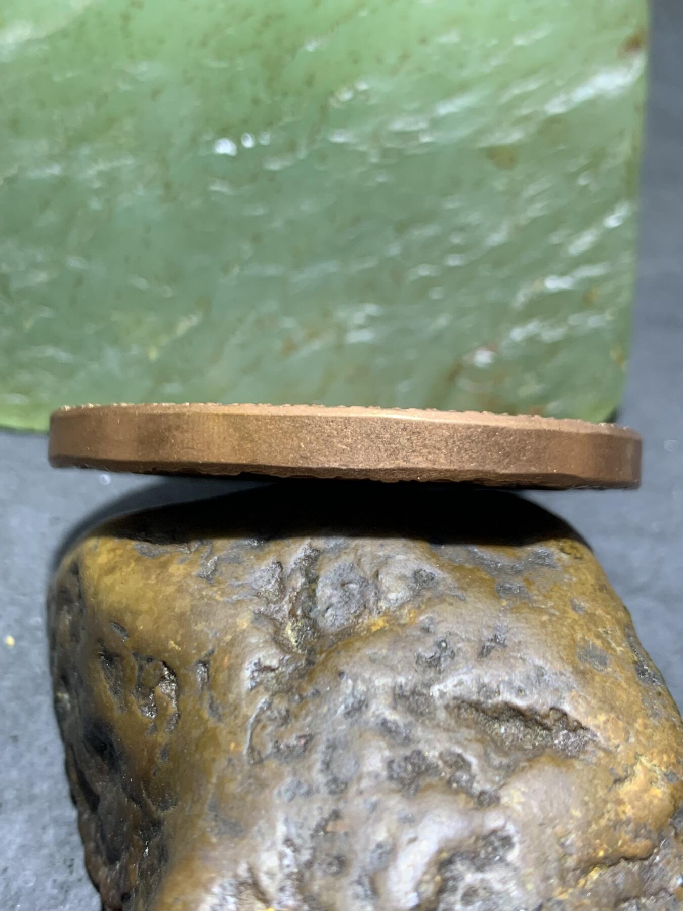 精美紫铜象神护身牌一个，