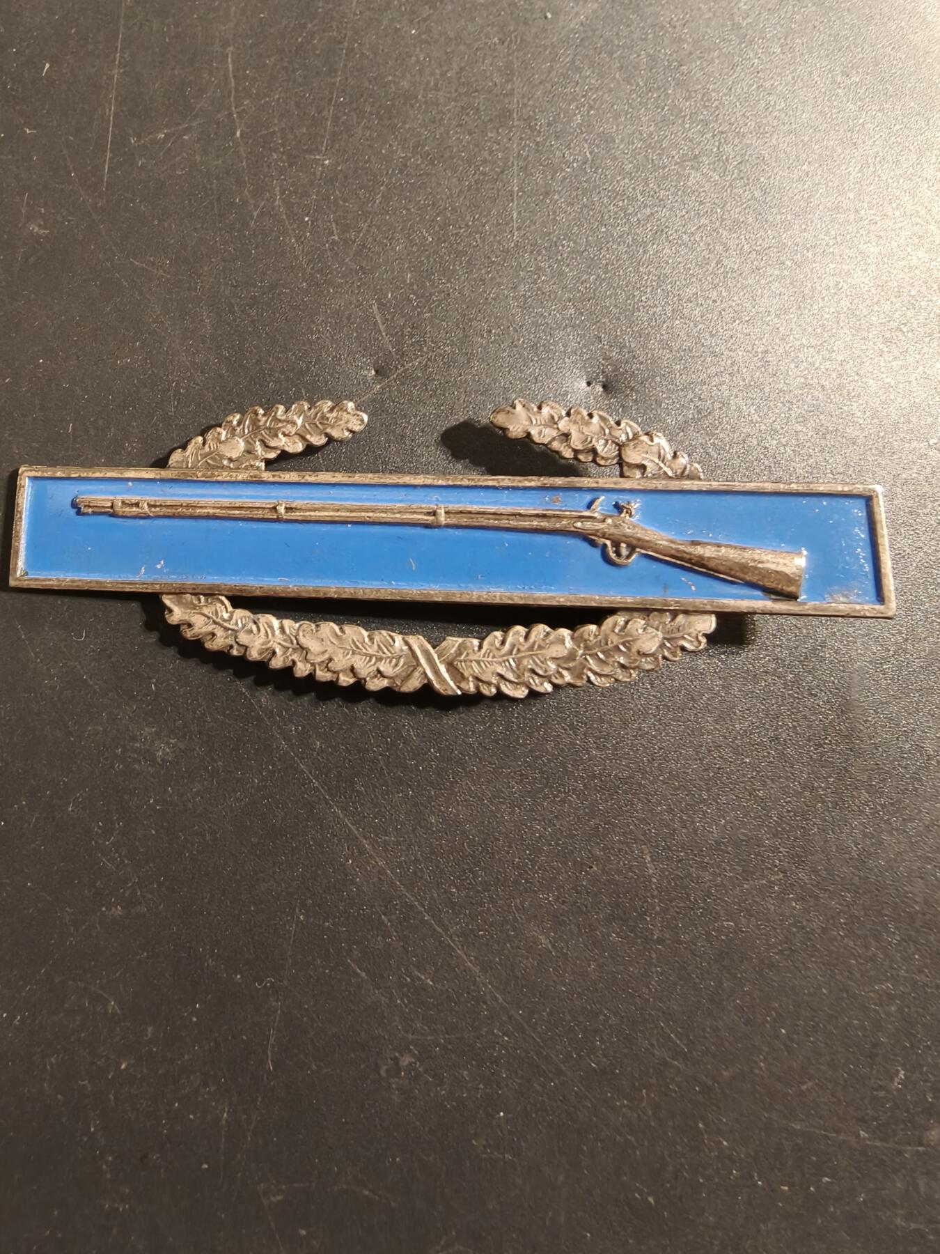 老王徽章第174期 美国战斗步兵技能章    925银质珐琅   17g