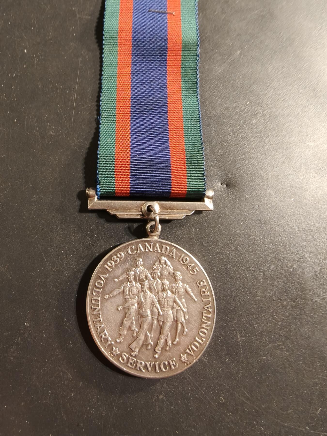 老王徽章第174期 加拿大二战志愿者服役奖章    925银    36.6g