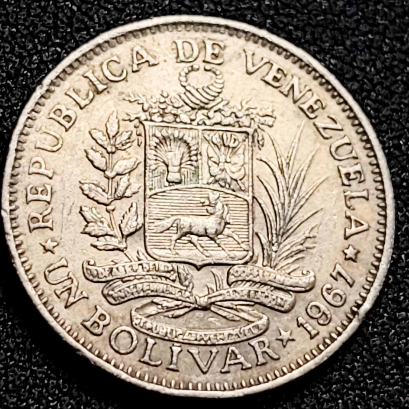 泉币菌-第162场- 新年第五场 精品福利场 委内瑞拉 1967年 1玻利瓦尔镍币