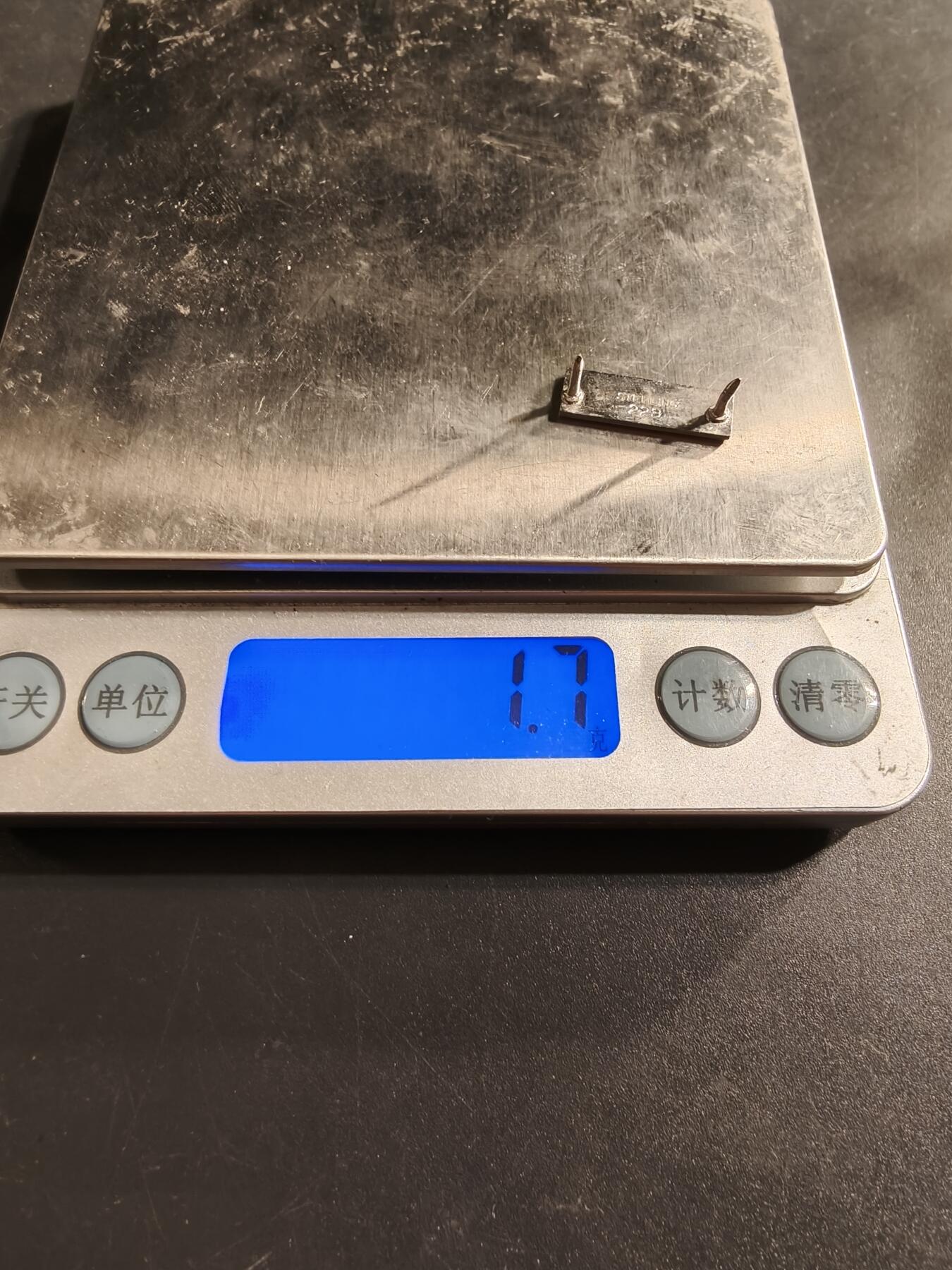 老王徽章第174期 美国陆军中尉军衔    925银      1.7g