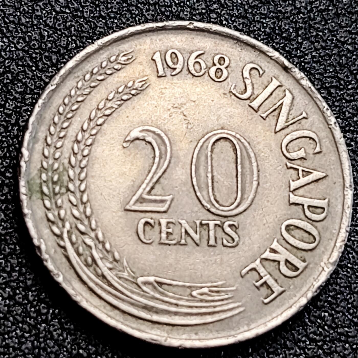 泉币菌-第163场-新年第六场 精品福利场 高币值 1968年 新加坡20分 海洋动物-剑鱼 24mm 