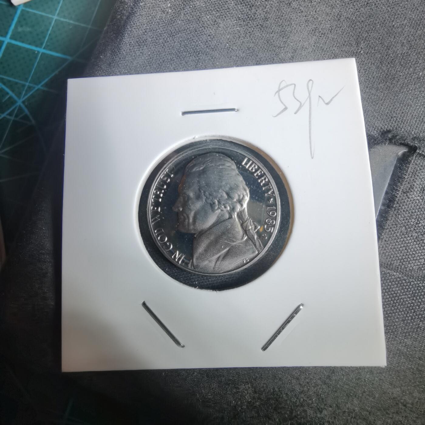 沼泽如烟--第953场 美国1985年五分精制币