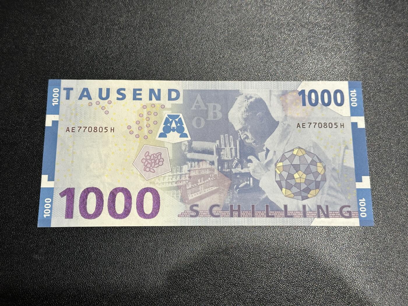 《外钞收藏家》第五百九十九期（畅拍场）（本平台长期征集拍品、欢迎藏友们联系合作）