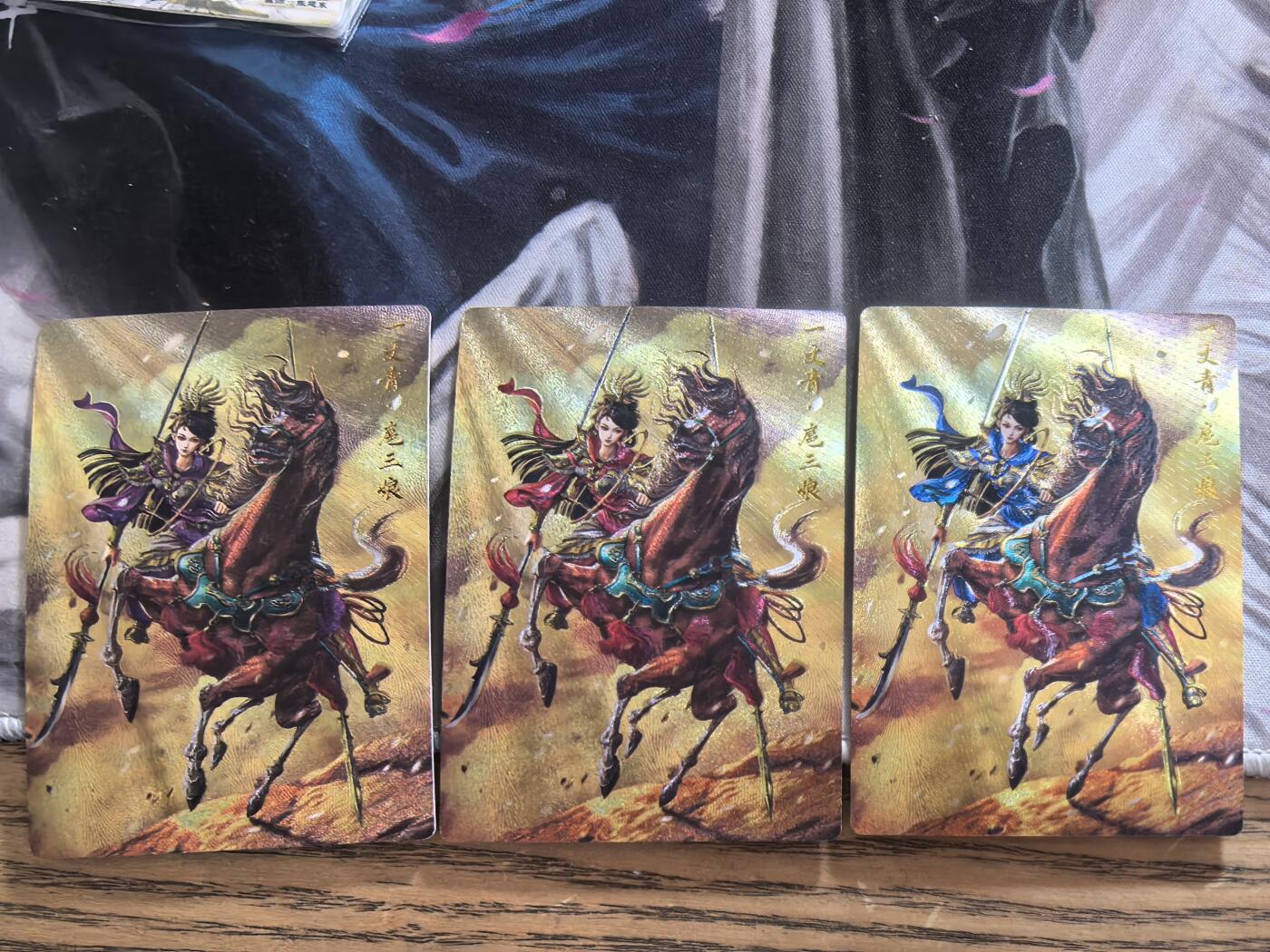 天玑星卡拍第157期《1.5周一截拍》持续收拍收评中 满赠卡需备注 卡德曼 杆子 三色三娘 粗闪 金编编号 233 235 239/300