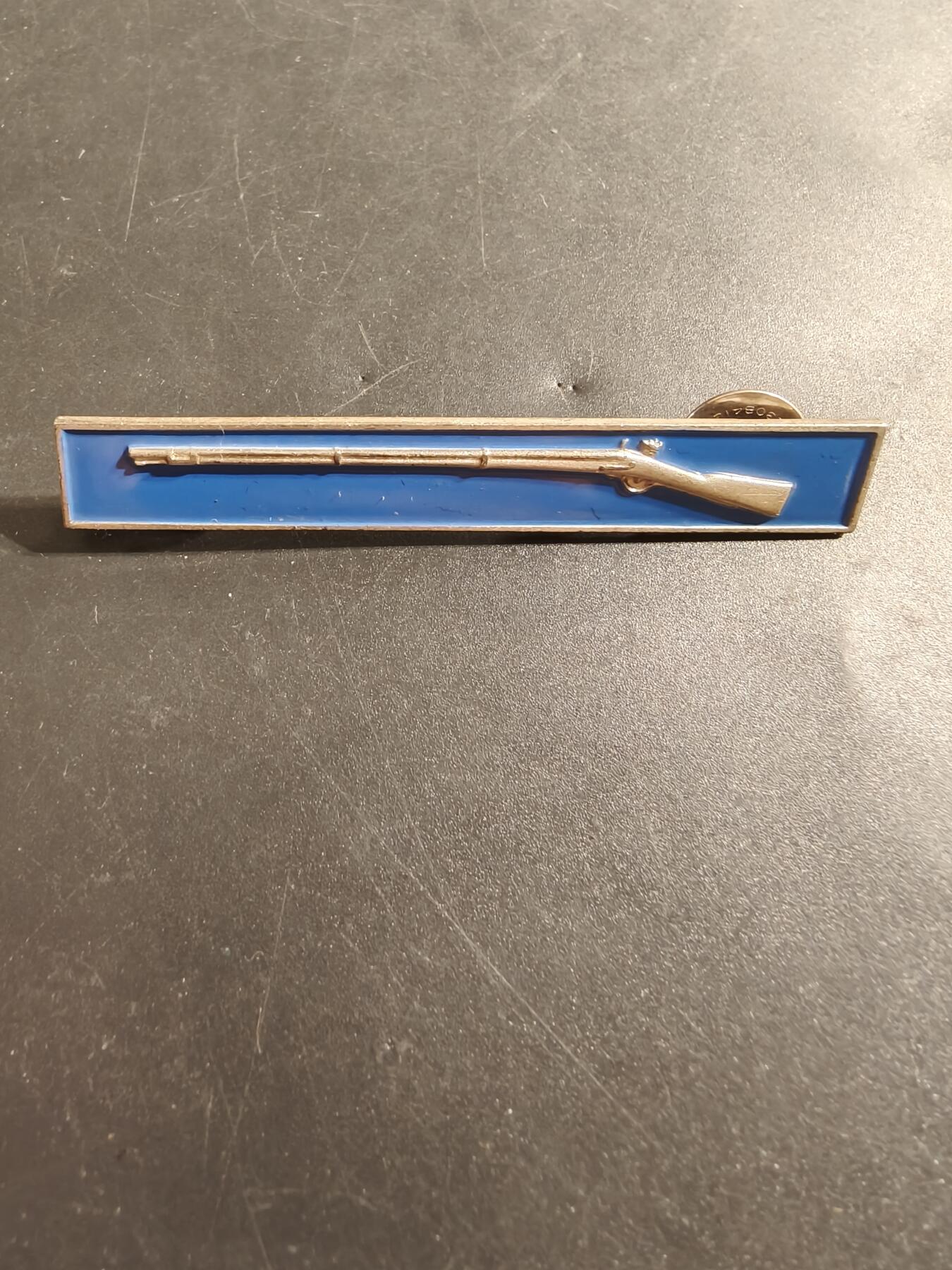 老王徽章第174期 美国战斗步兵技能章    925银质珐琅   13.4g