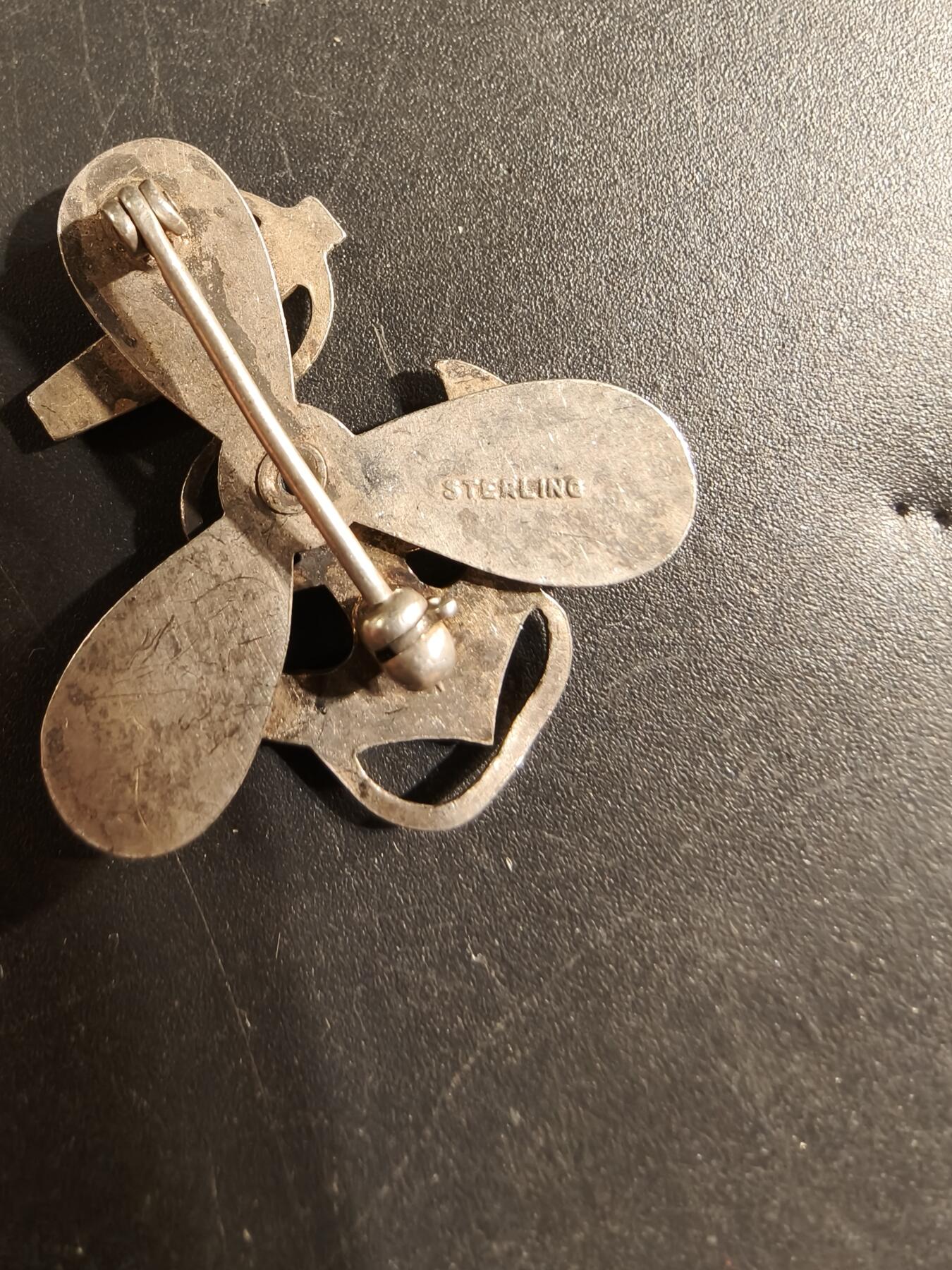 老王徽章第174期 美国海军女子预备役军官船帽帽徽    925银   二战时期横针版     极少见！