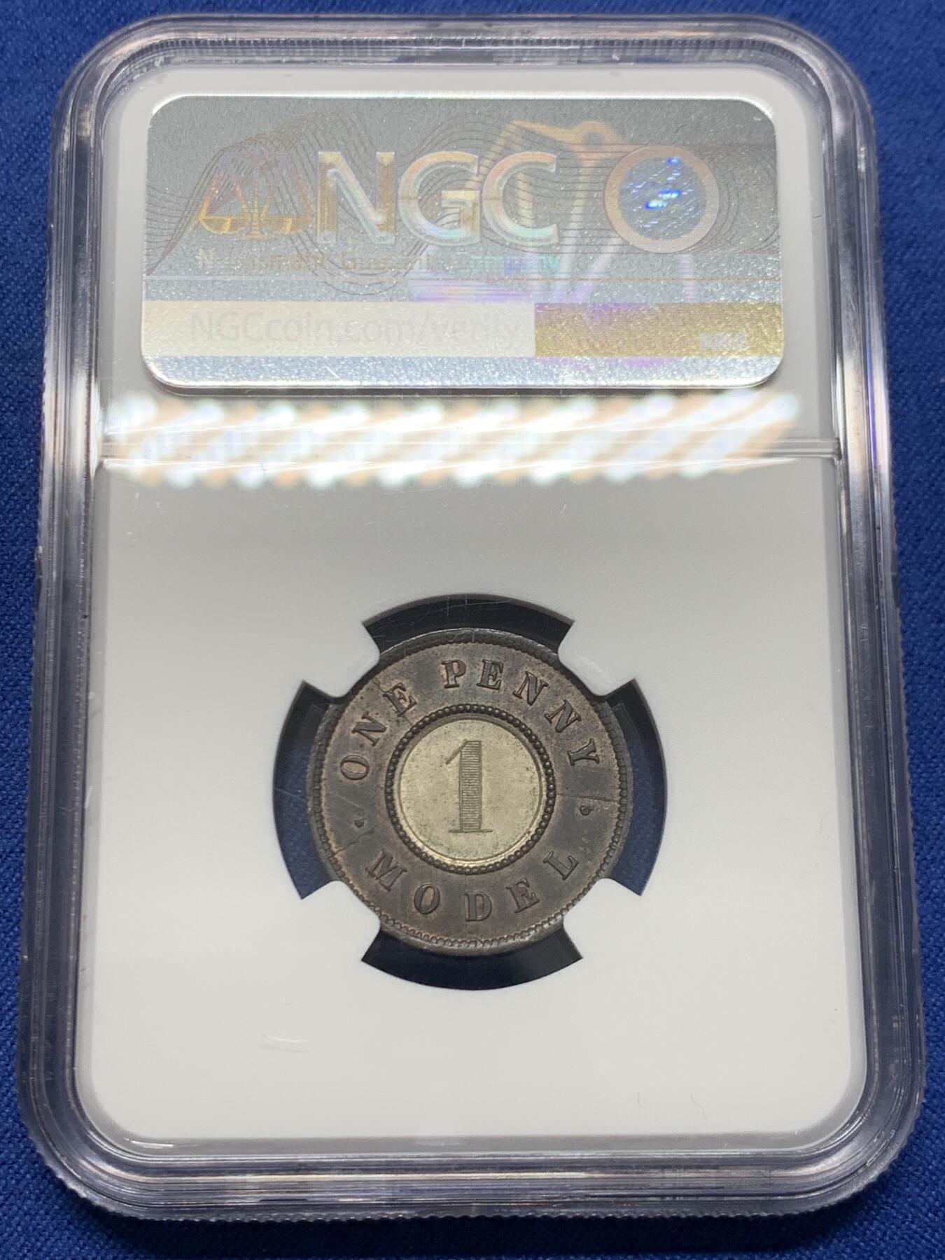 《竞宝斋》第454场 周日，周一 2场连拍 （全场包邮，欢迎送拍） NGC MS62英国（1844年）一便士双色代币 内圈为镀银版本 比较少见