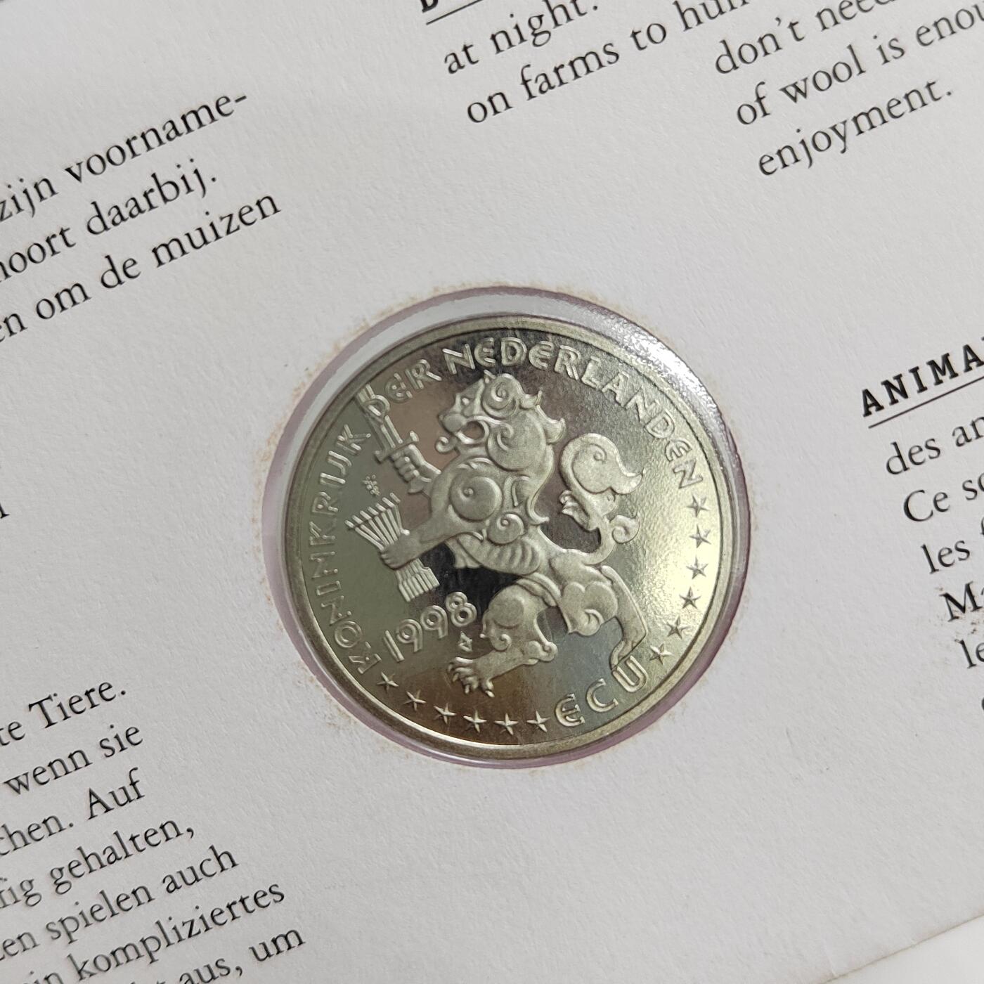 PCAI钱币   5-695  纪念币等杂項小专场 外国邮品带章