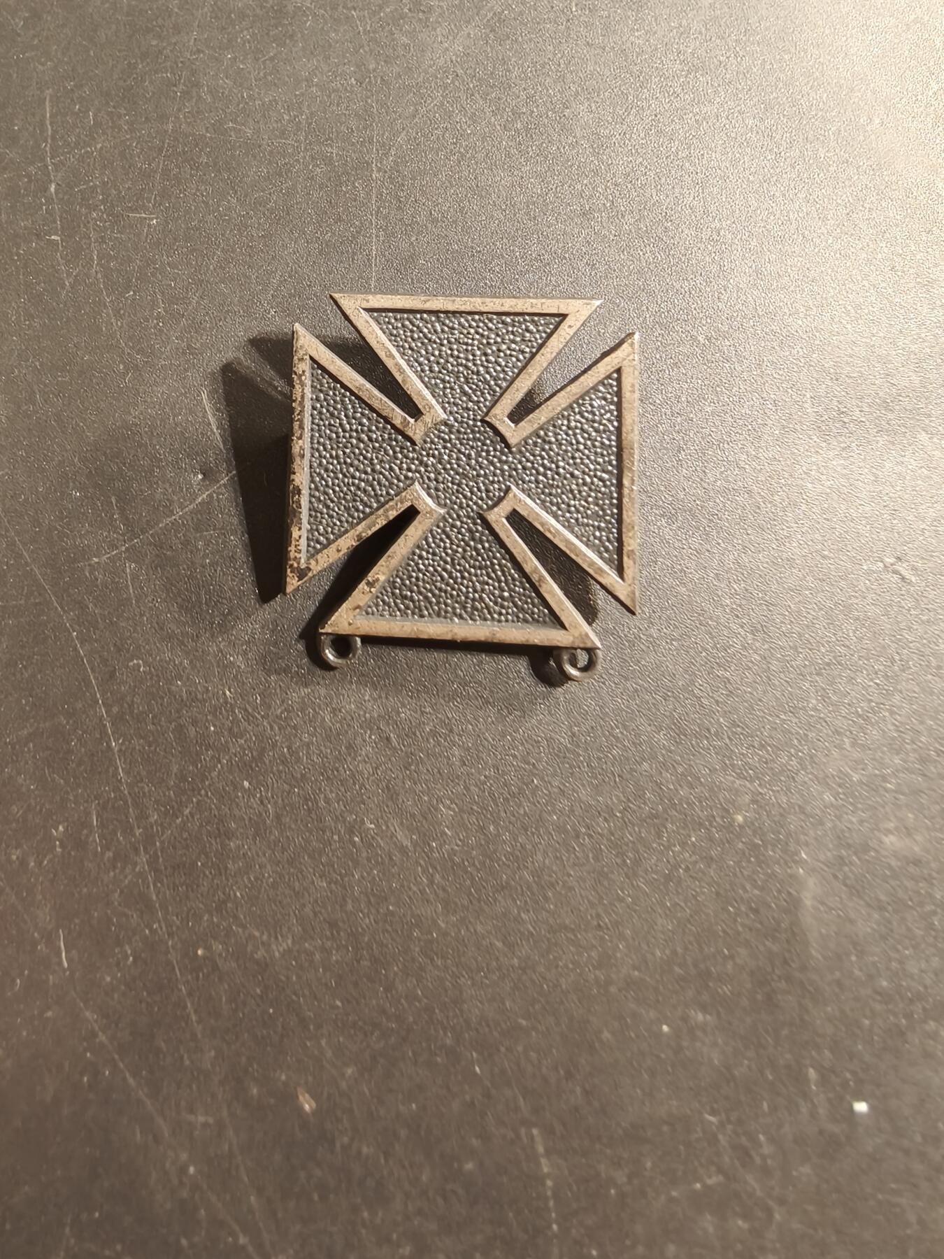 老王徽章第174期 美国陆军神射手技能章   二战时期横针版   925银   8.2g