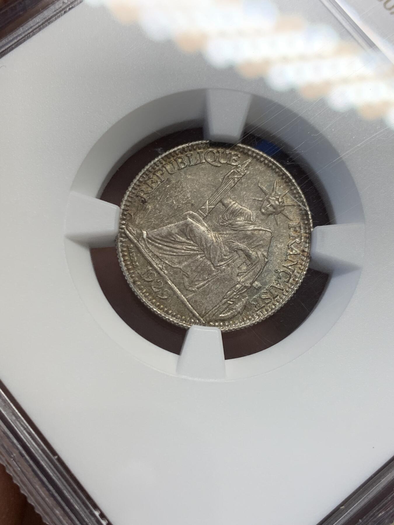 《竞宝斋》第454场 周日，周一 2场连拍 （全场包邮，欢迎送拍） NGC MS63 法属印支1929年A版坐洋10分银币