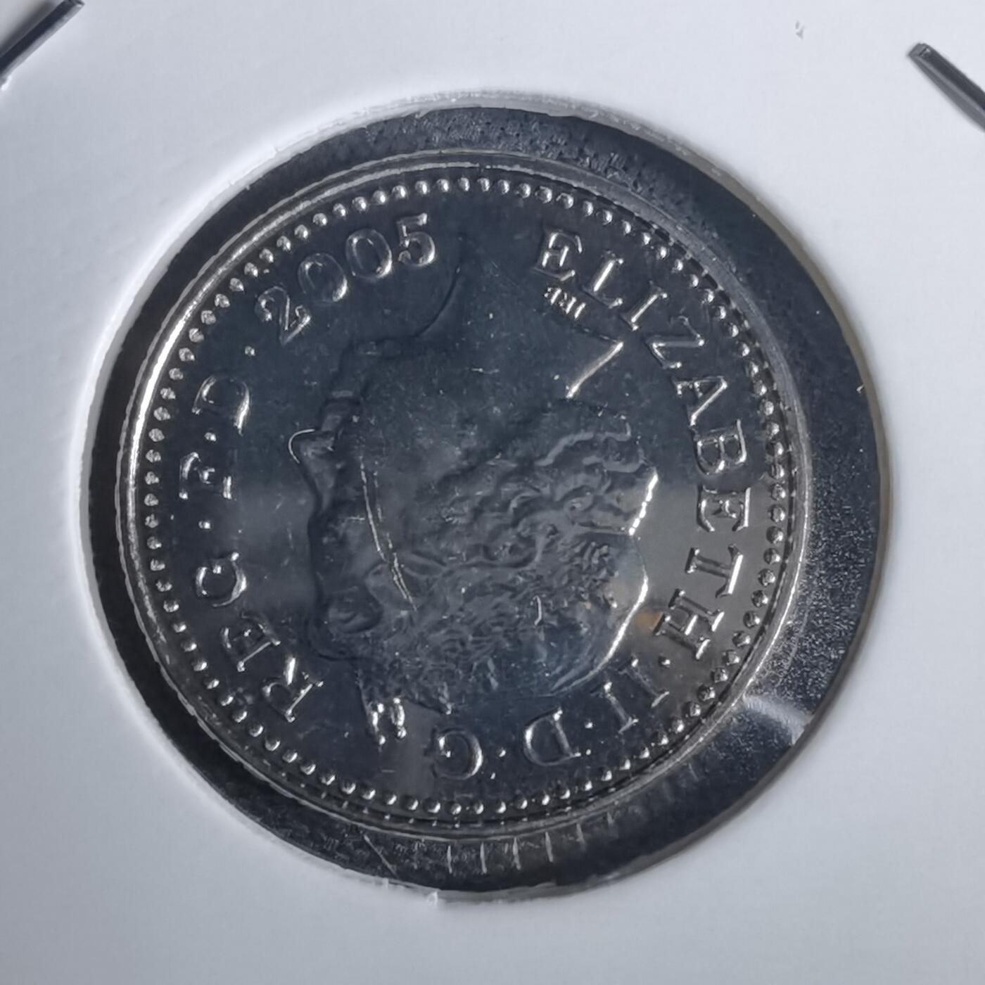 沼泽如烟--第953场 英国2005年5便士