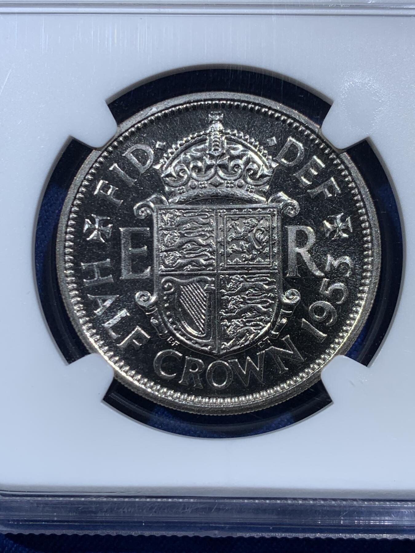 《竞宝斋》第454场 周日，周一 2场连拍 （全场包邮，欢迎送拍） NGC PF65 英国1953年伊丽莎白二世女王加冕首年精制半克朗 少见高分