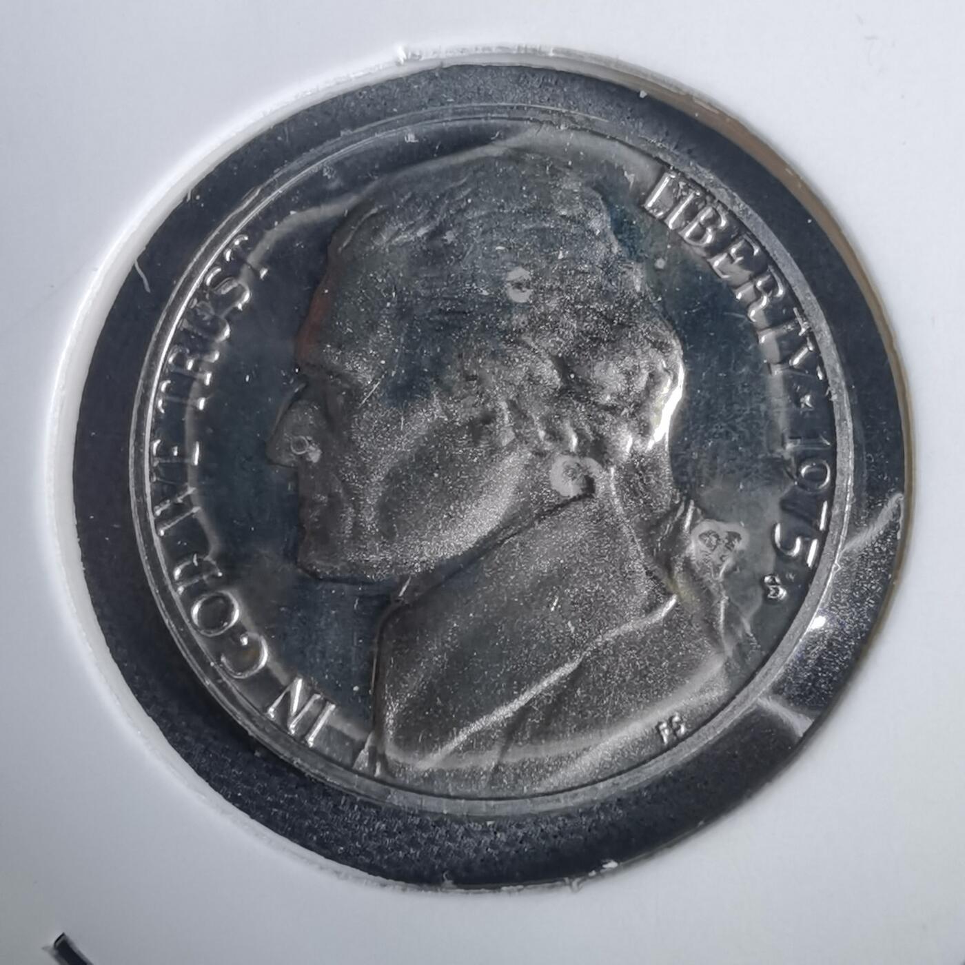 沼泽如烟--第953场 美国1975年五分精制币