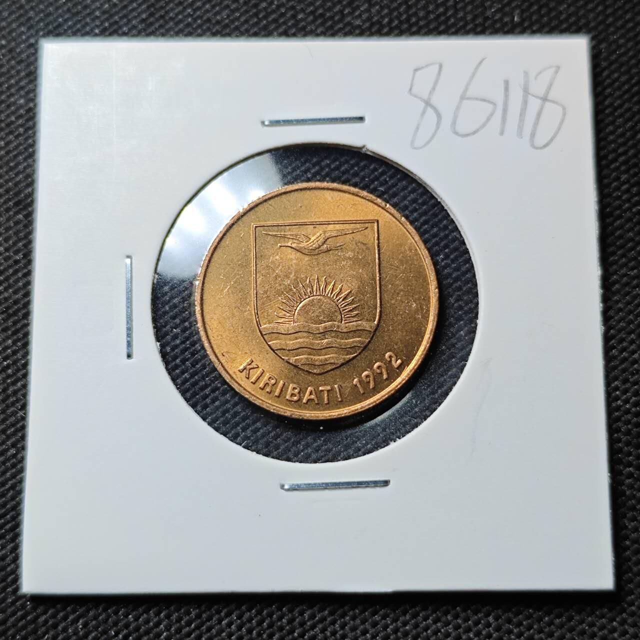 KK钱币收藏小铺  第386期  2月预留时间 周末发货  1992基里巴斯2分铜币 好品
