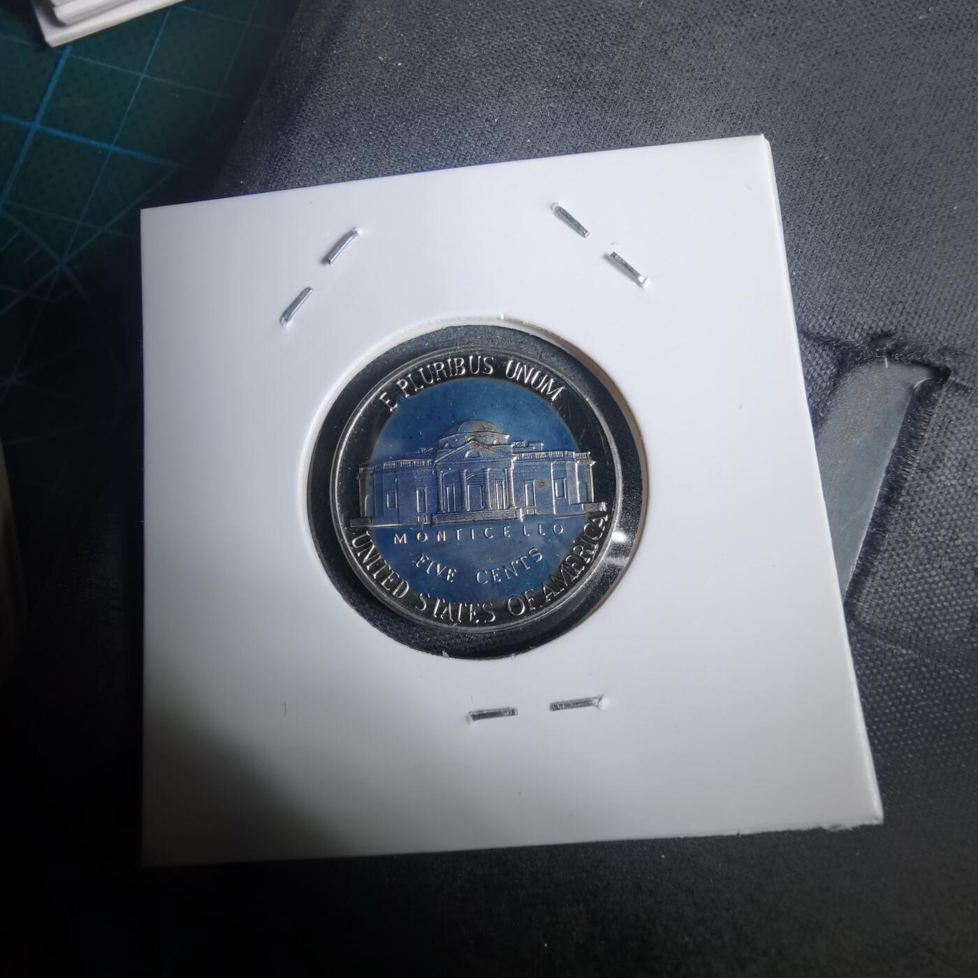 沼泽如烟--第953场 美国1982年五分精制币