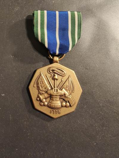 老王徽章第174期 - 美国陆军军事成就奖章