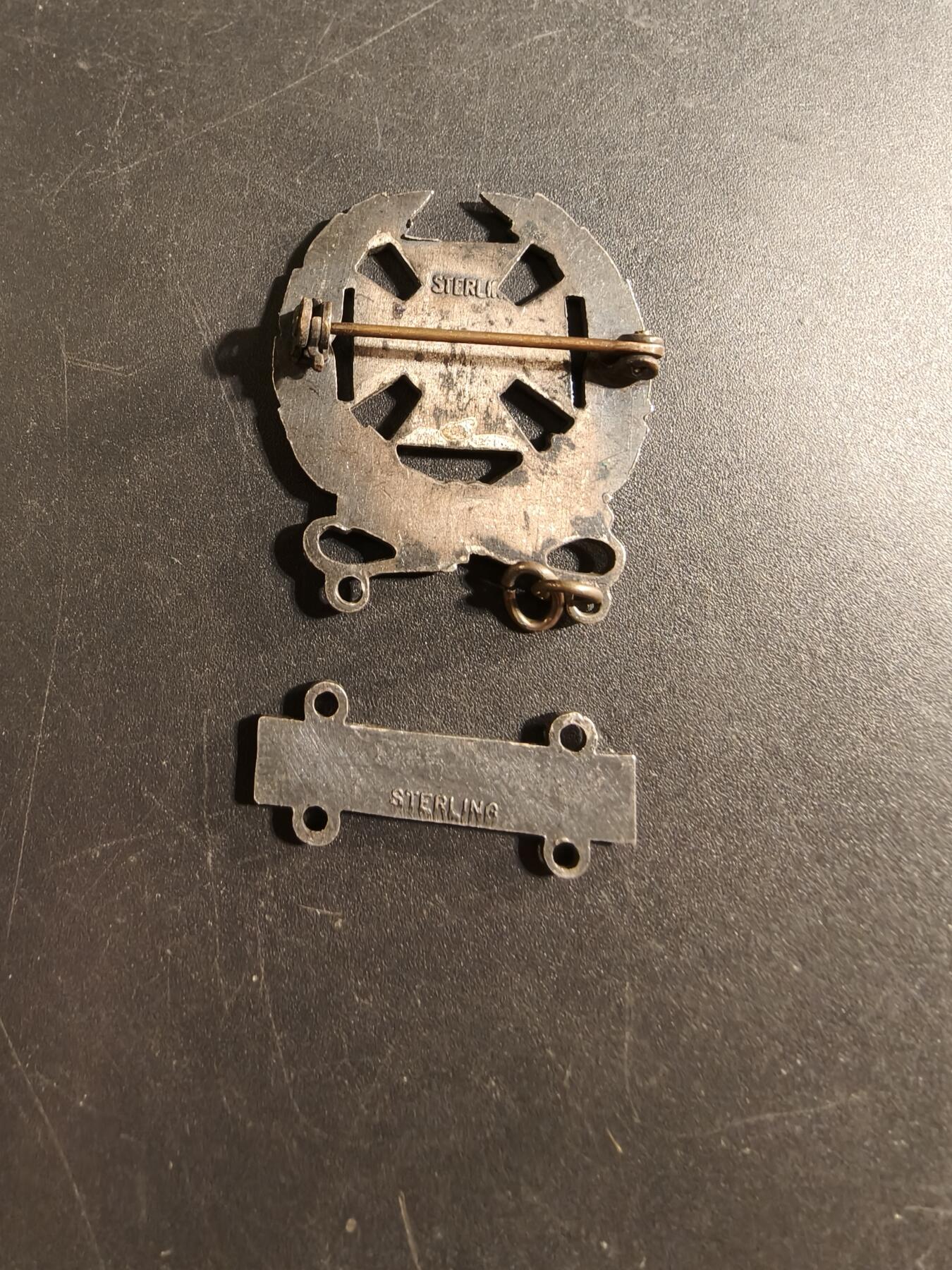 老王徽章第174期 美国陆军神射手技能章   二战时期横针版   925银   步枪勋条   10.9g