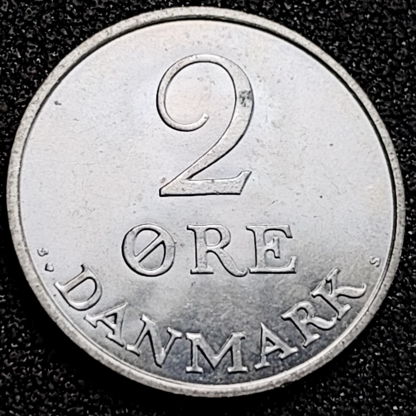 泉币菌-第162场- 新年第五场 精品福利场 少见 原光UNC 雷德里克九世 皇冠 丹麦1972年2欧尔锌制币 21mm 