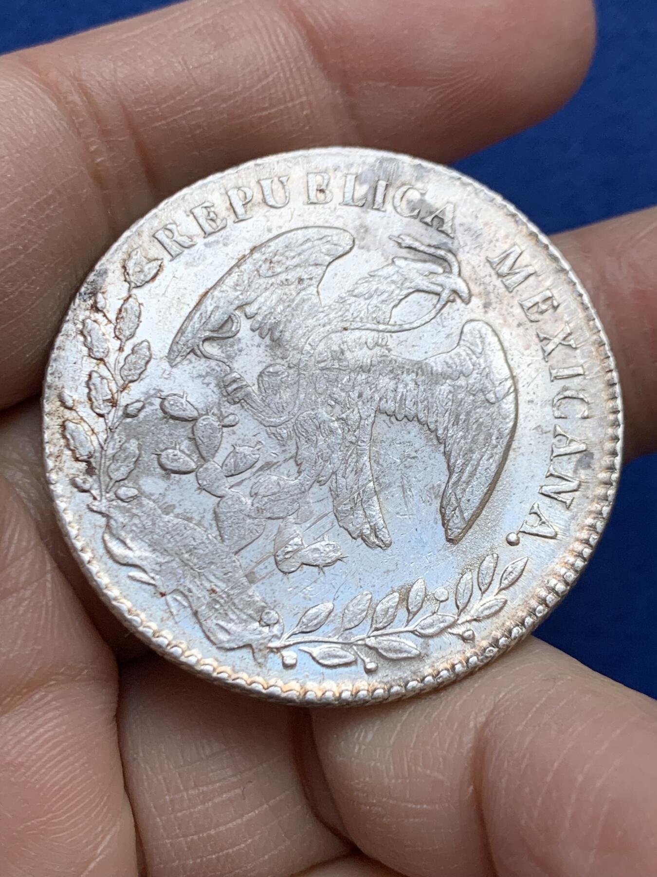 《竞宝斋》第454场 周日，周一 2场连拍 （全场包邮，欢迎送拍） 墨西哥1883 PI MH版 8R鹰洋银币 原光好品