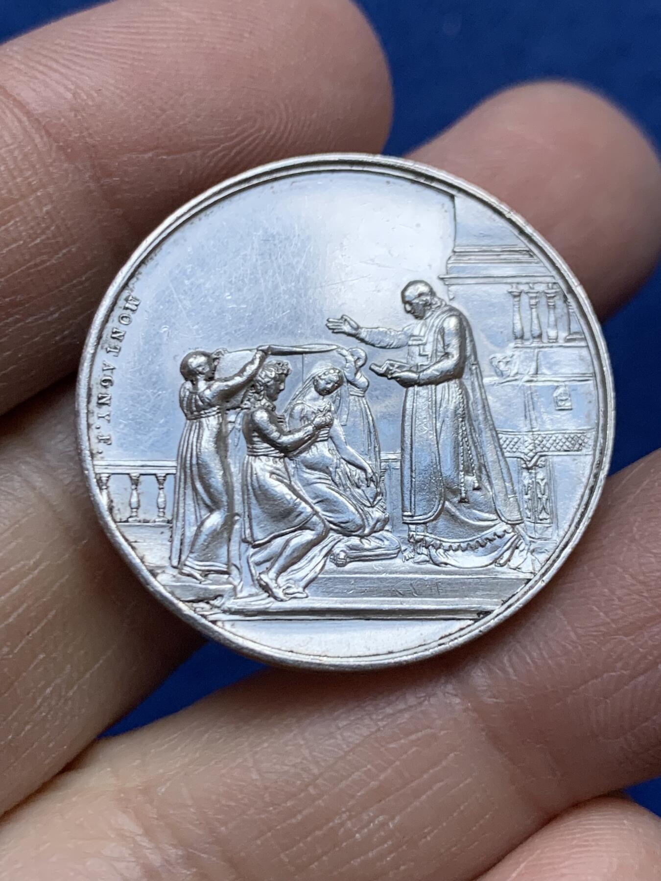 《竞宝斋》第454场 周日，周一 2场连拍 （全场包邮，欢迎送拍） 法国1844年结婚纪念银章 29.2MM 12g 银币边铭