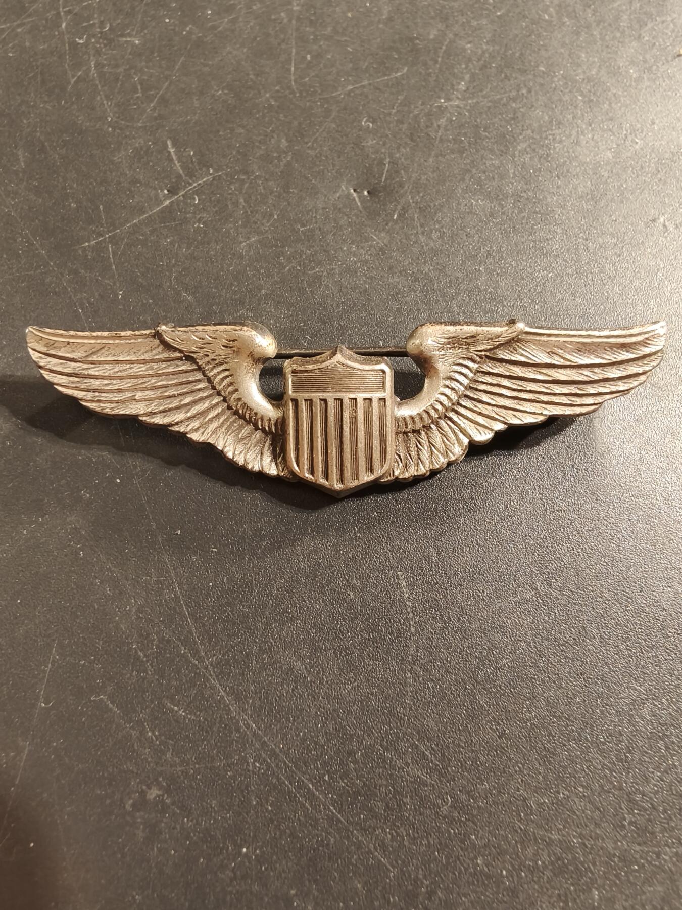 老王徽章第174期 美国二战陆军航空兵飞行员技能章    925银    2英寸   二战时期横针版